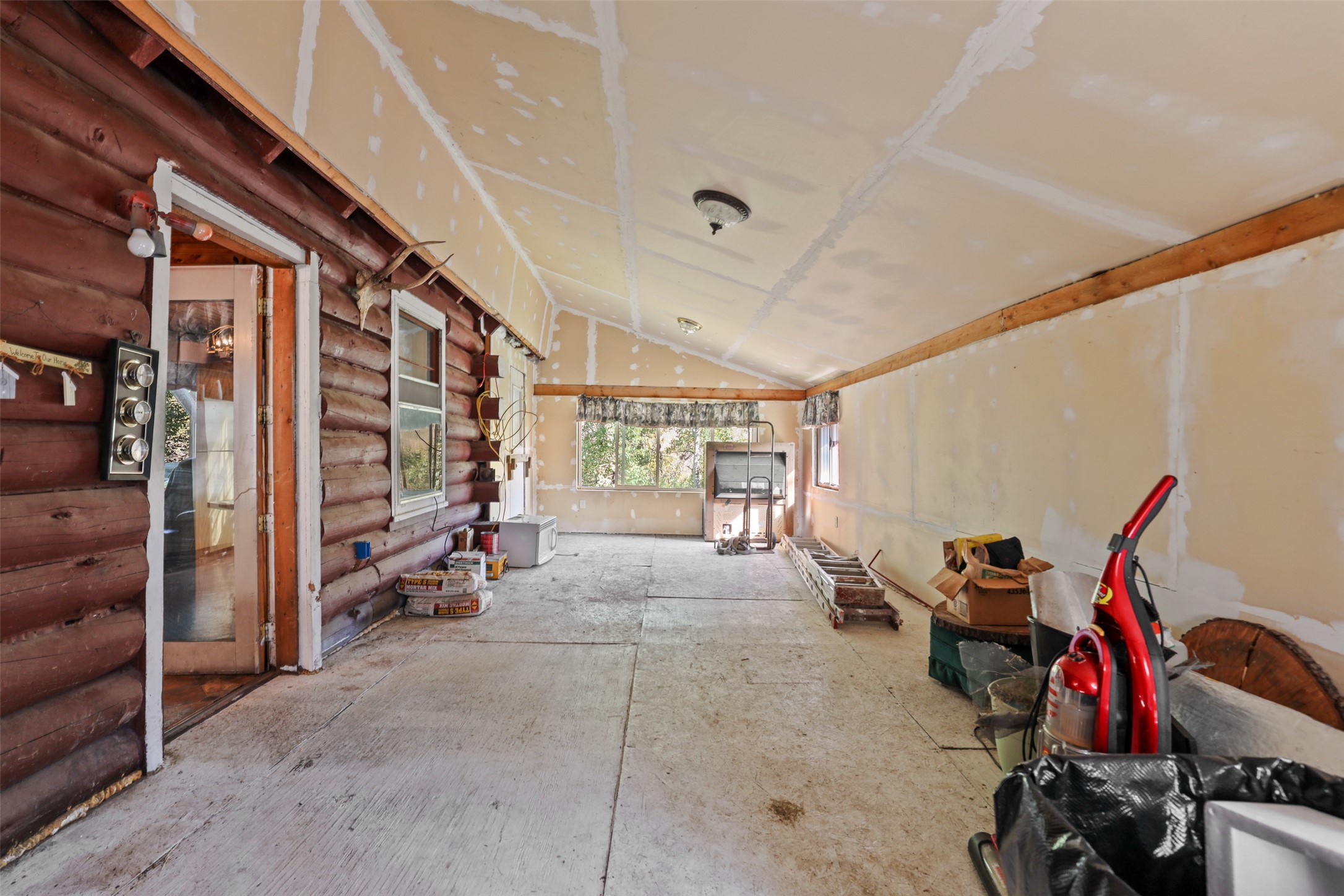 4100 Mt Hwy 200 Property Photo 49