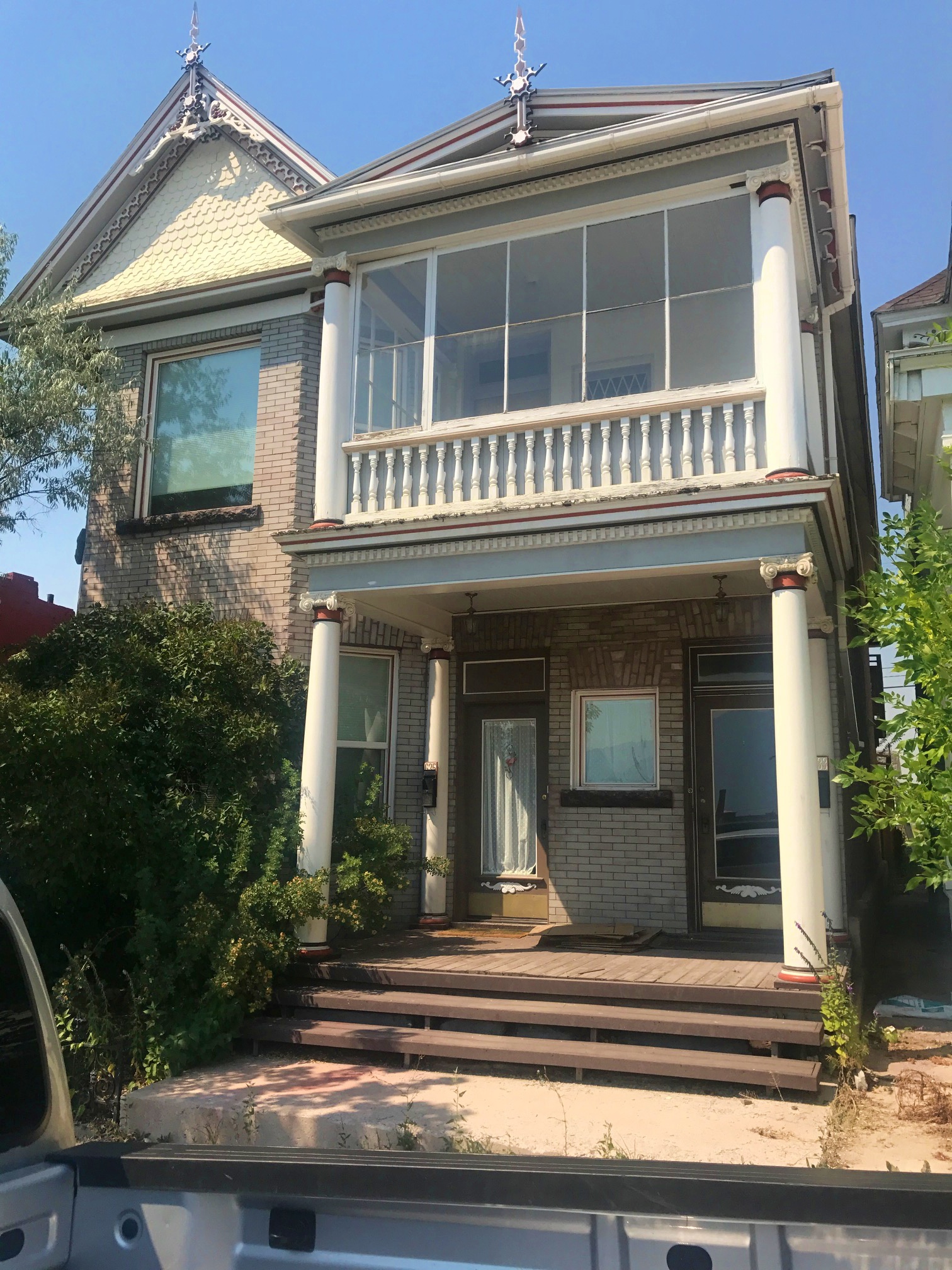 633 S Main Street Property Photo 1