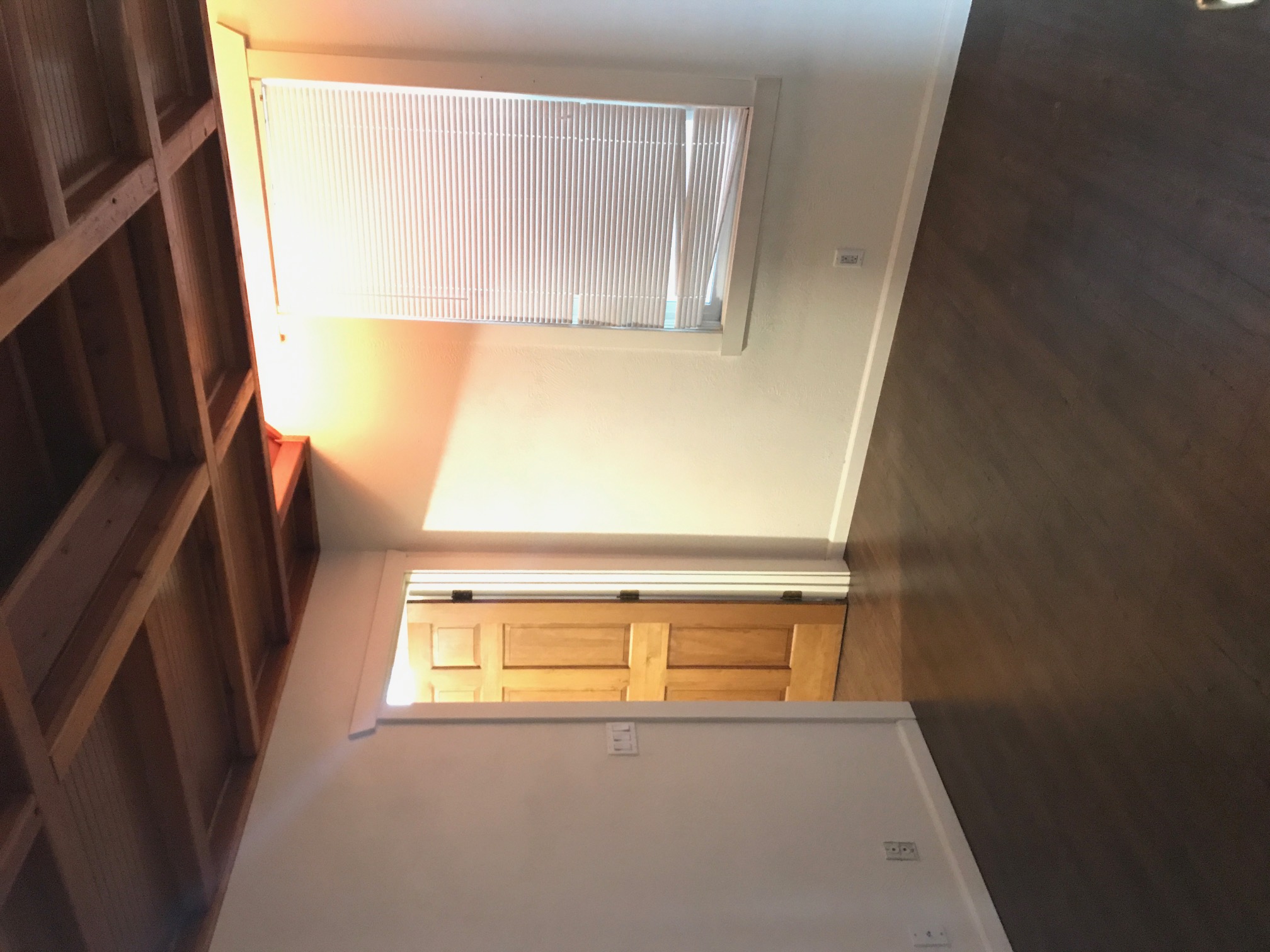 633 S Main Street Property Photo 10