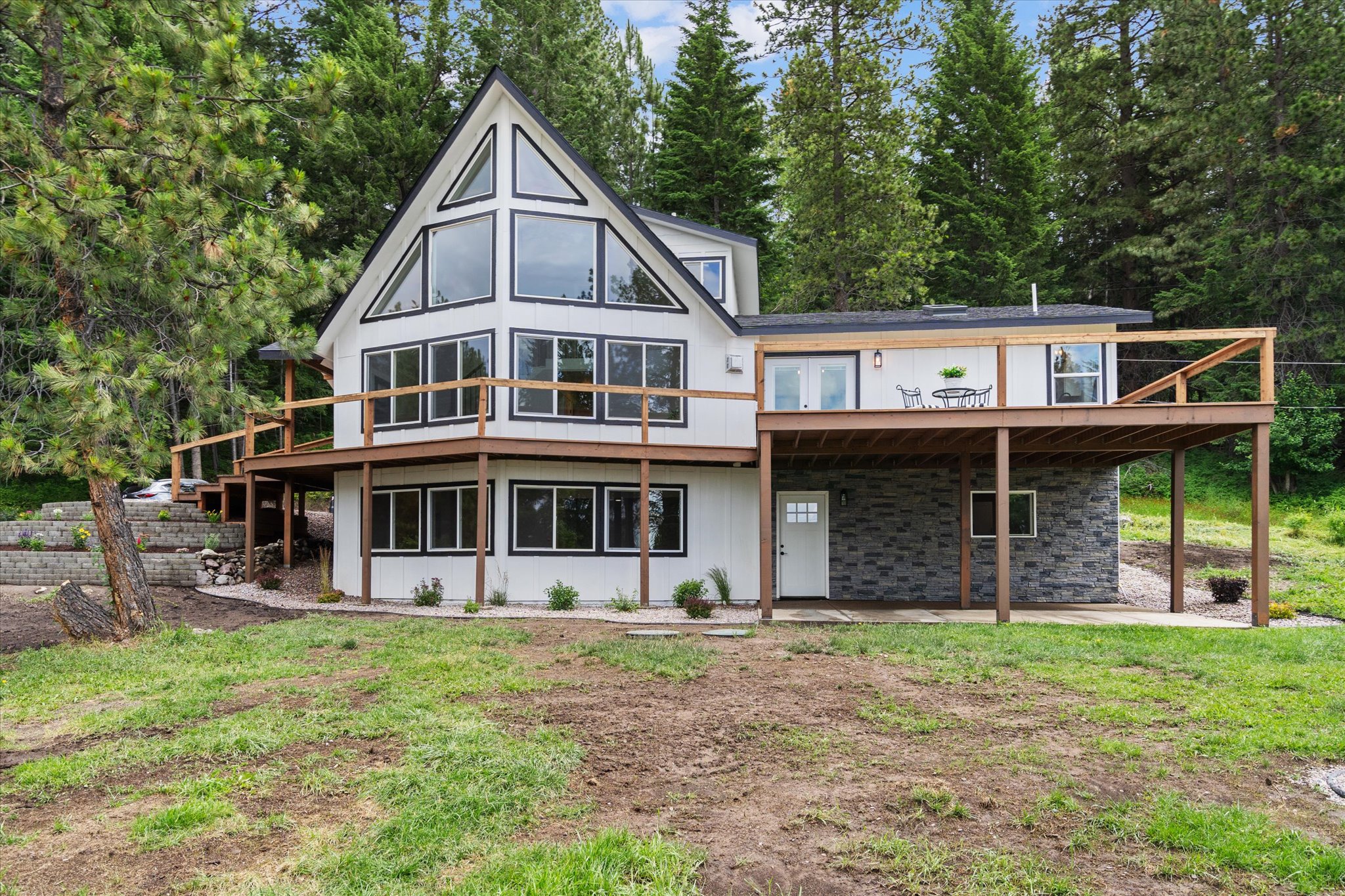 32890 Hellroaring Lane Property Photo 2