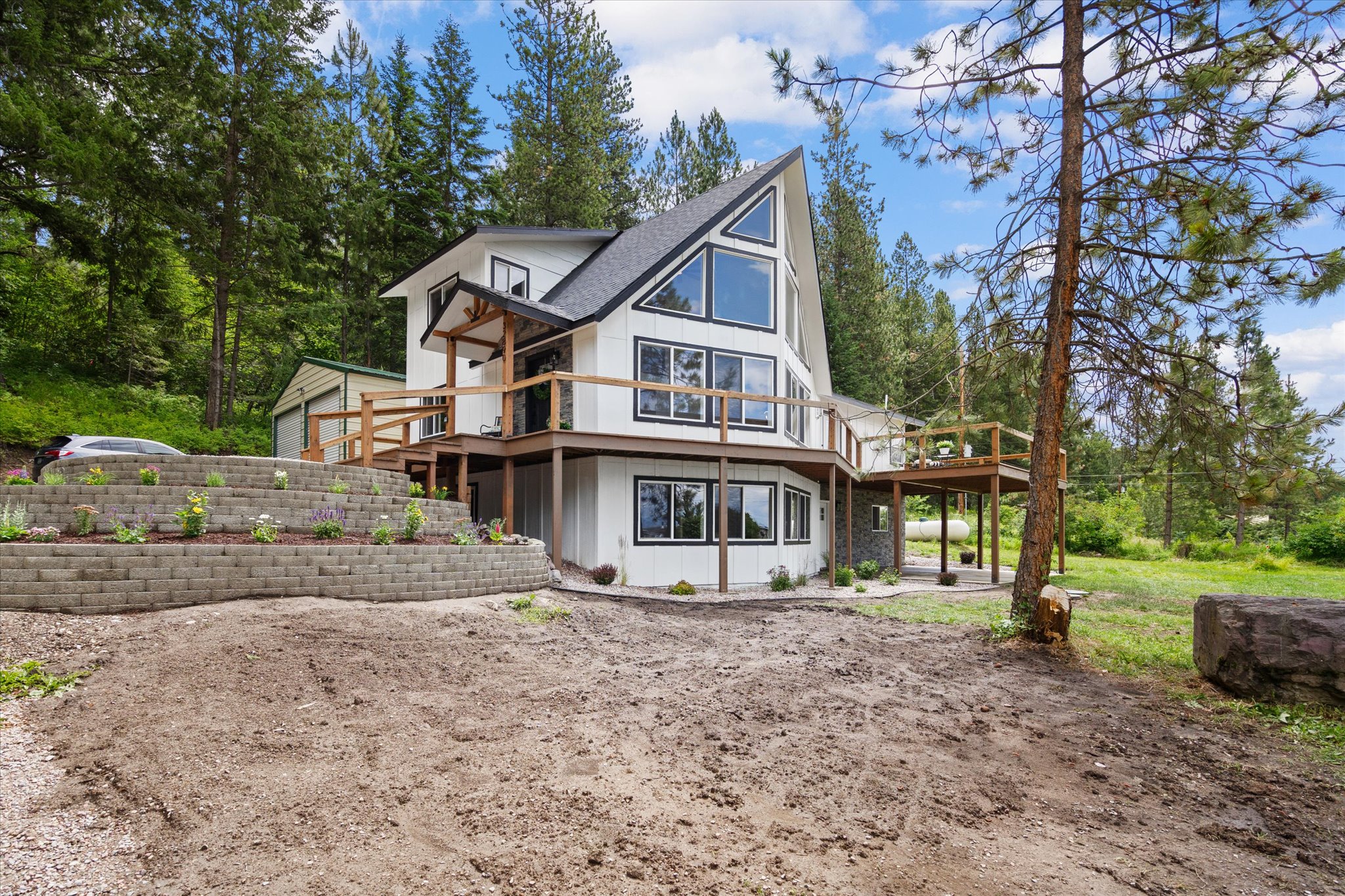32890 Hellroaring Lane Property Photo 28