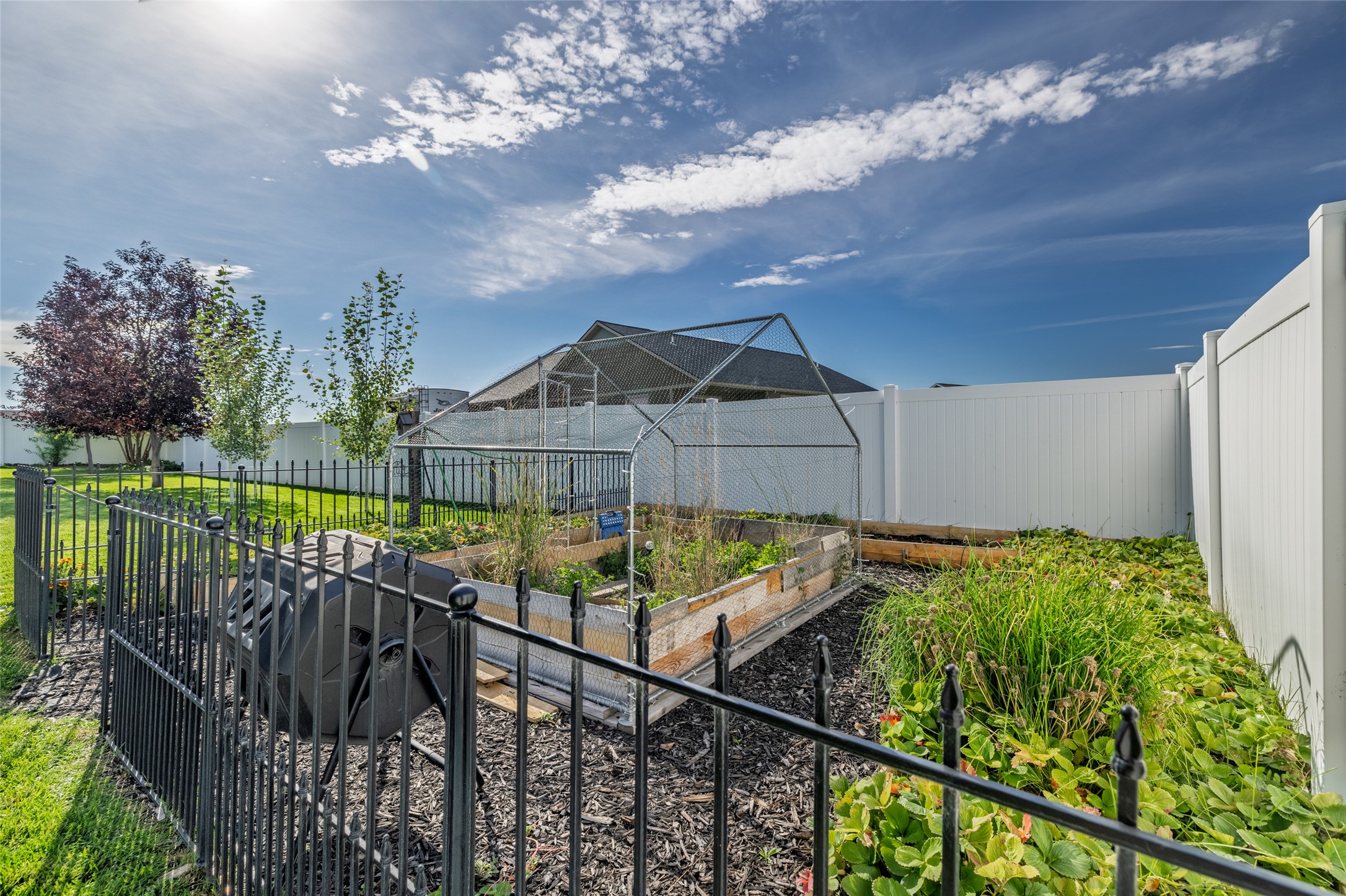 4010 Swan Road Property Photo 48