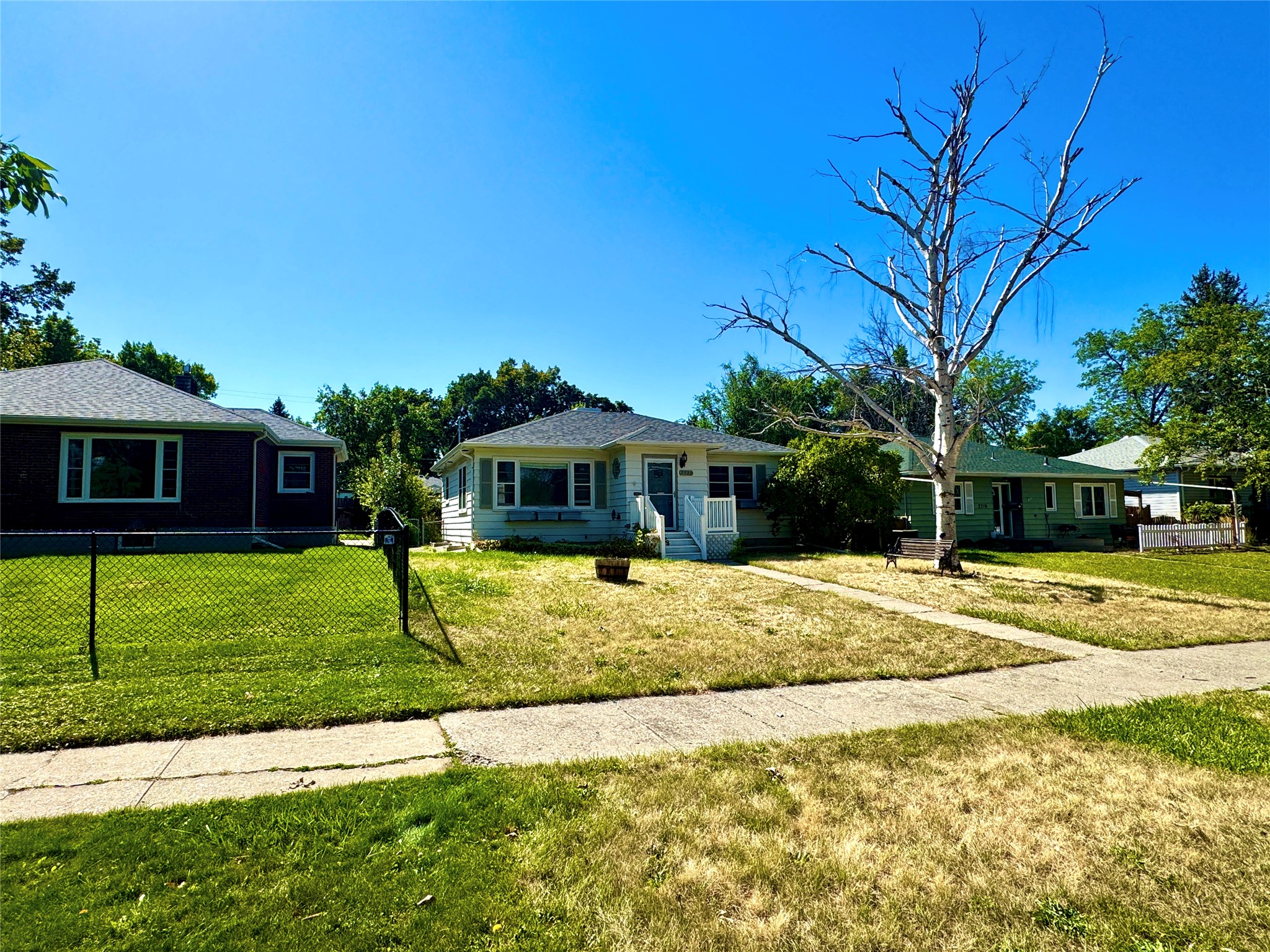 2720 5th Avenue N Property Photo 2