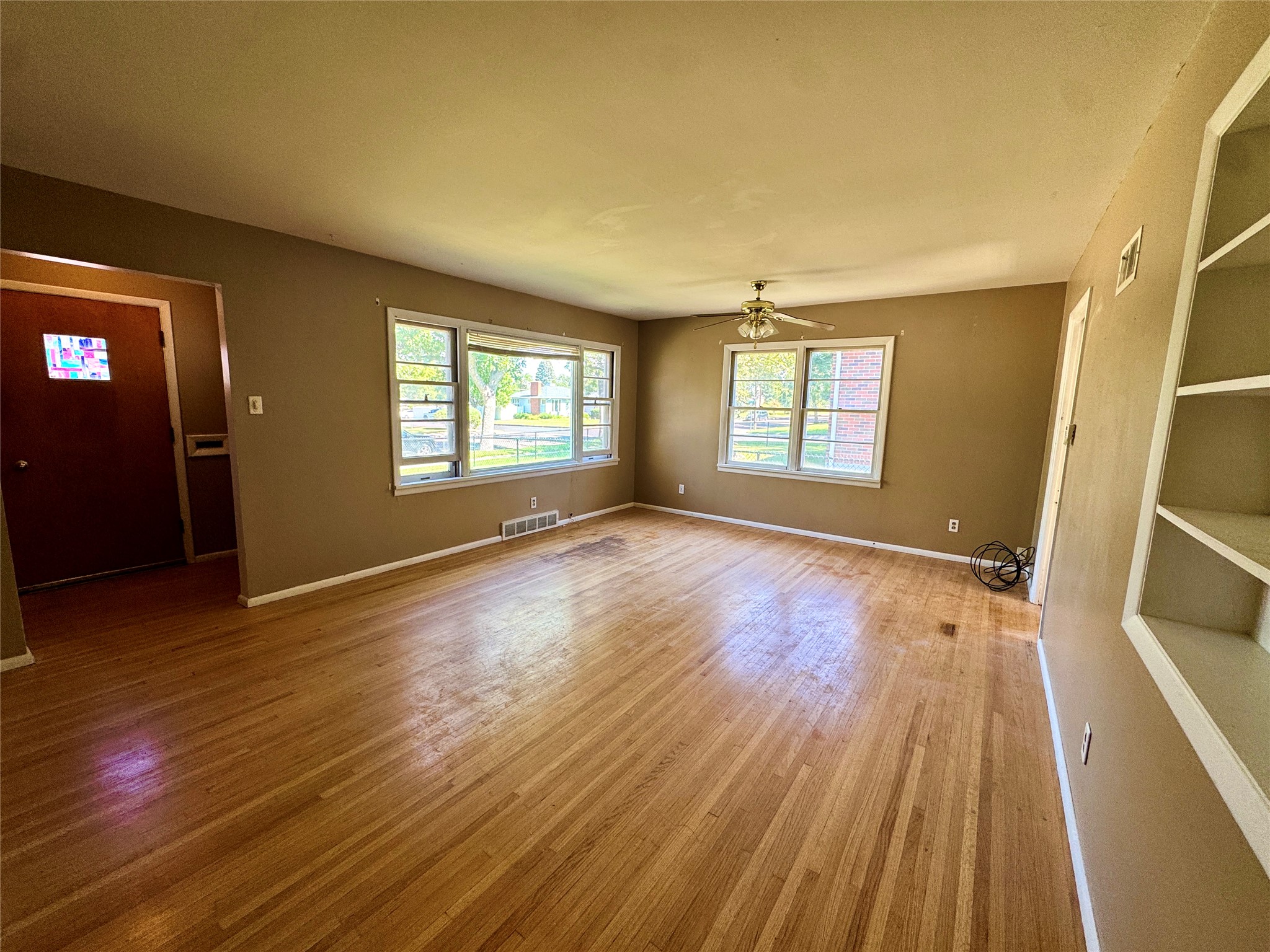 2720 5th Avenue N Property Photo 4