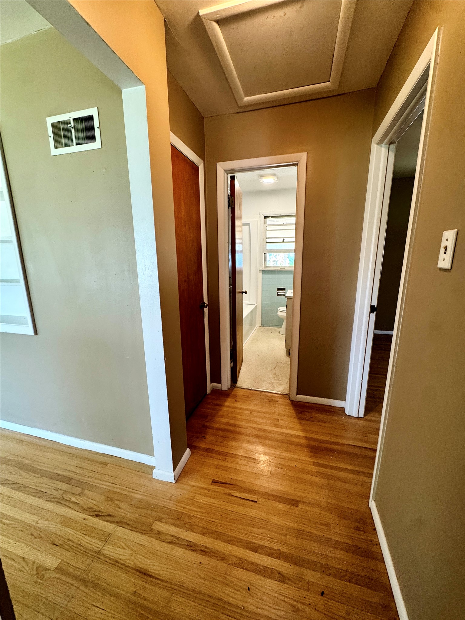 2720 5th Avenue N Property Photo 9
