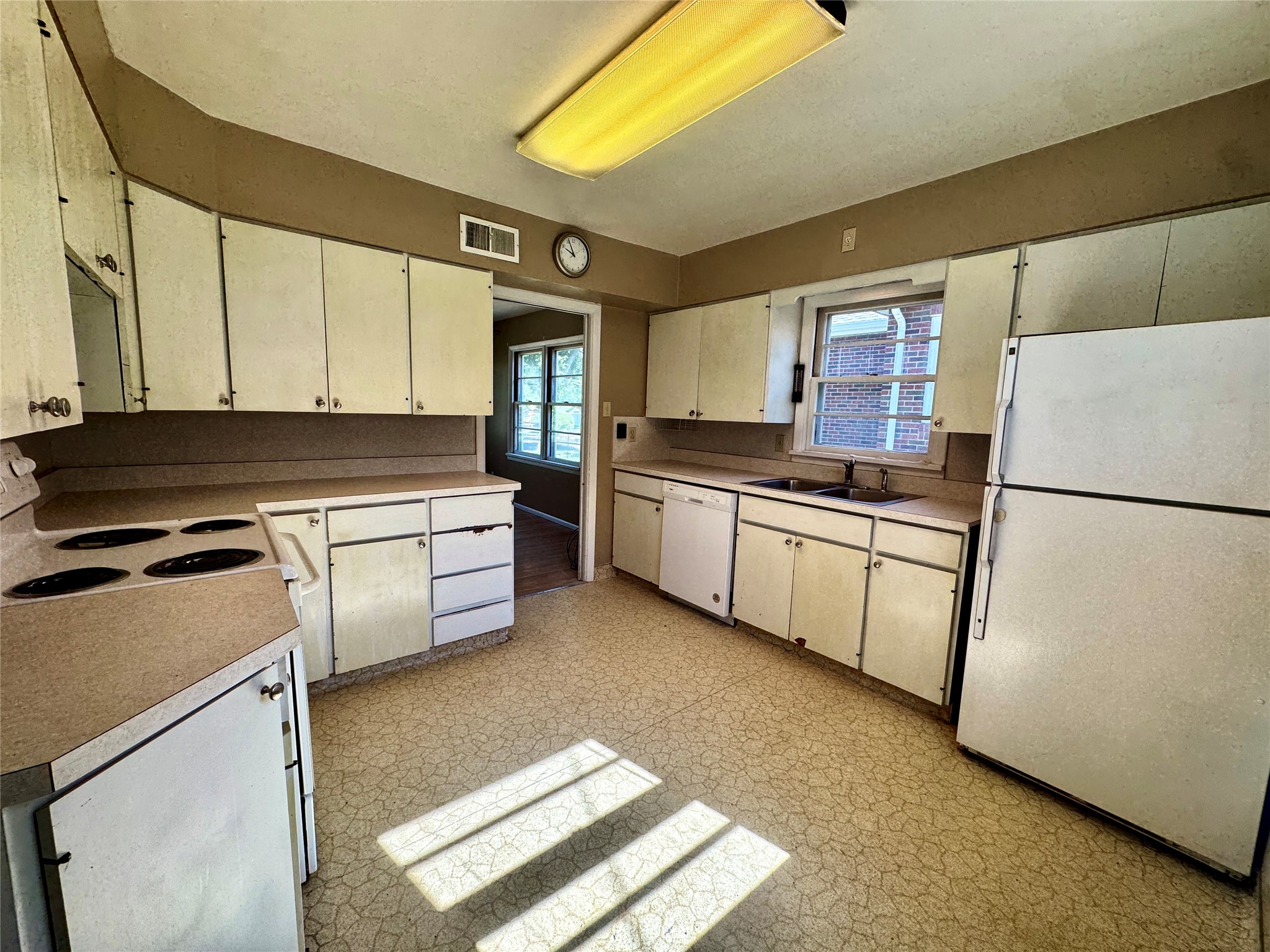 2720 5th Avenue N Property Photo 12