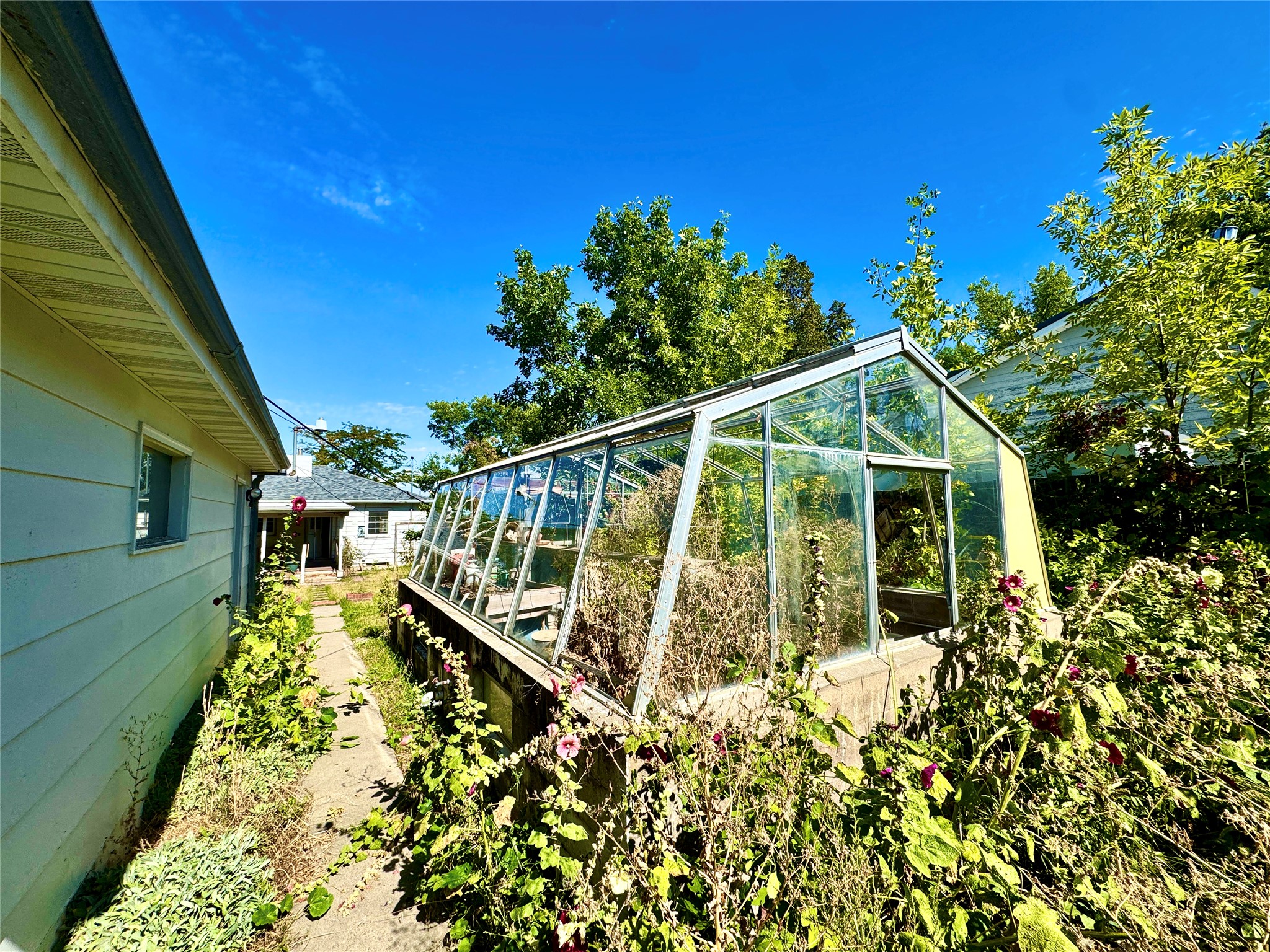 2720 5th Avenue N Property Photo 30
