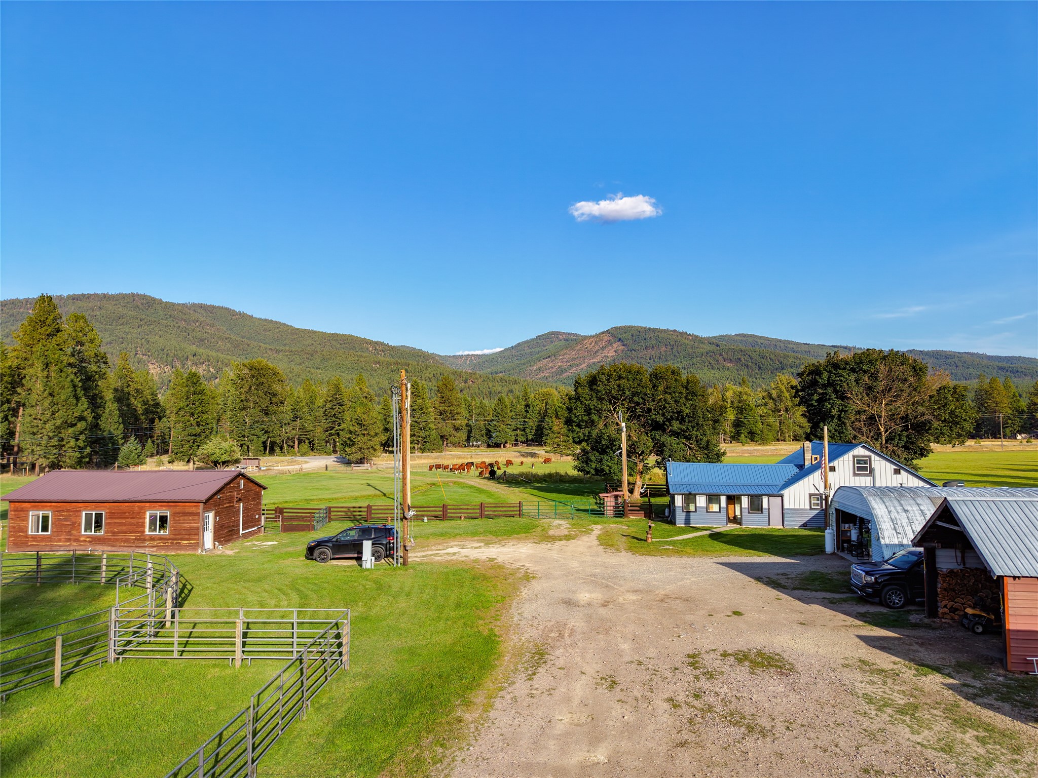 44068 Us Highway 2 Property Photo 44