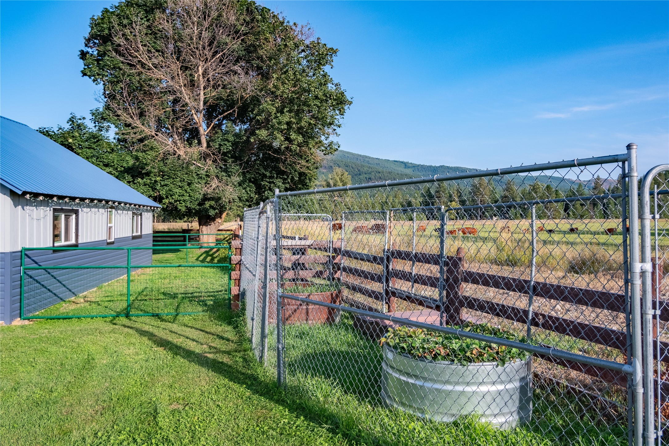 44068 Us Highway 2 Property Photo 54