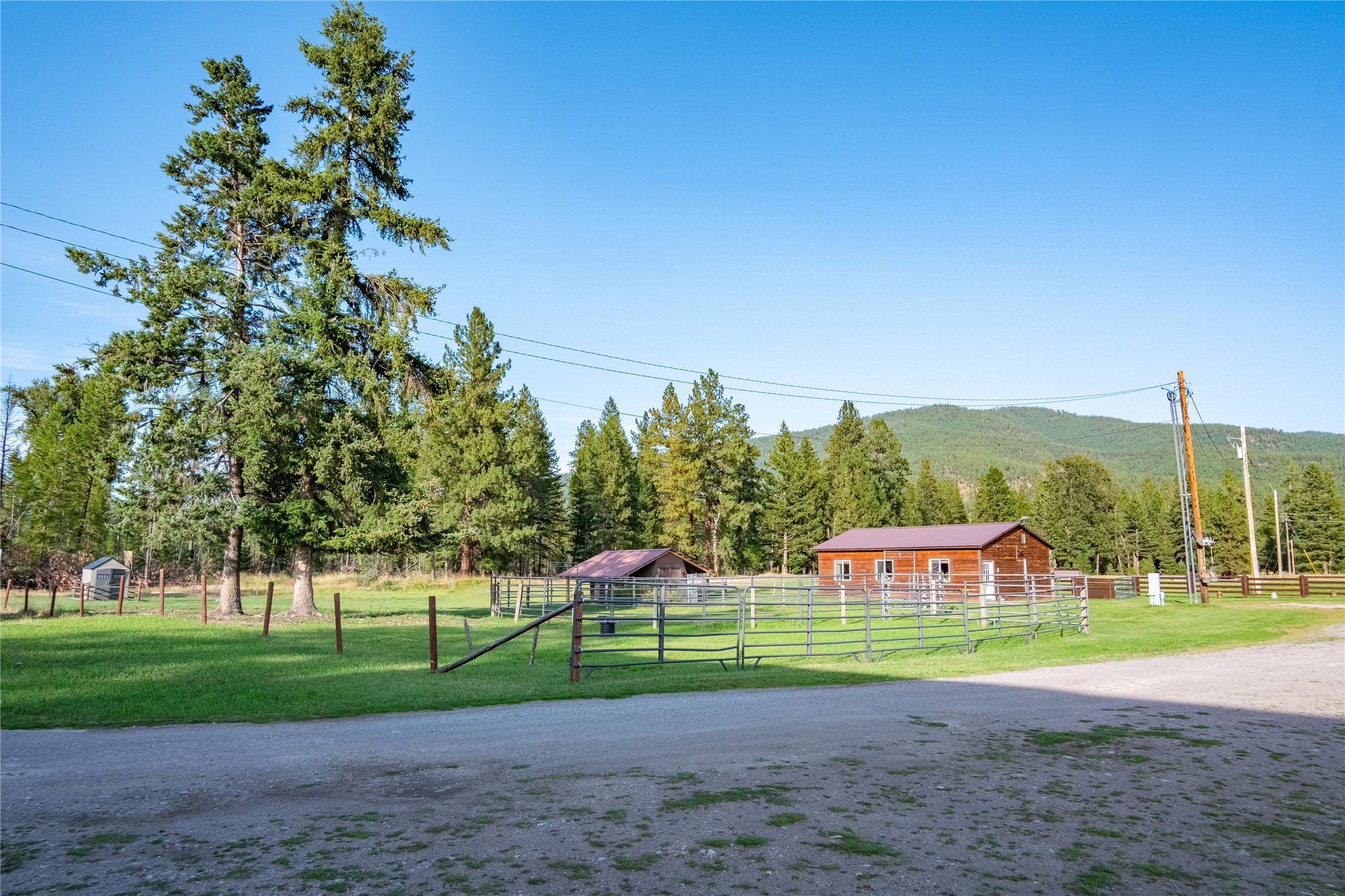44068 Us Highway 2 Property Photo 55