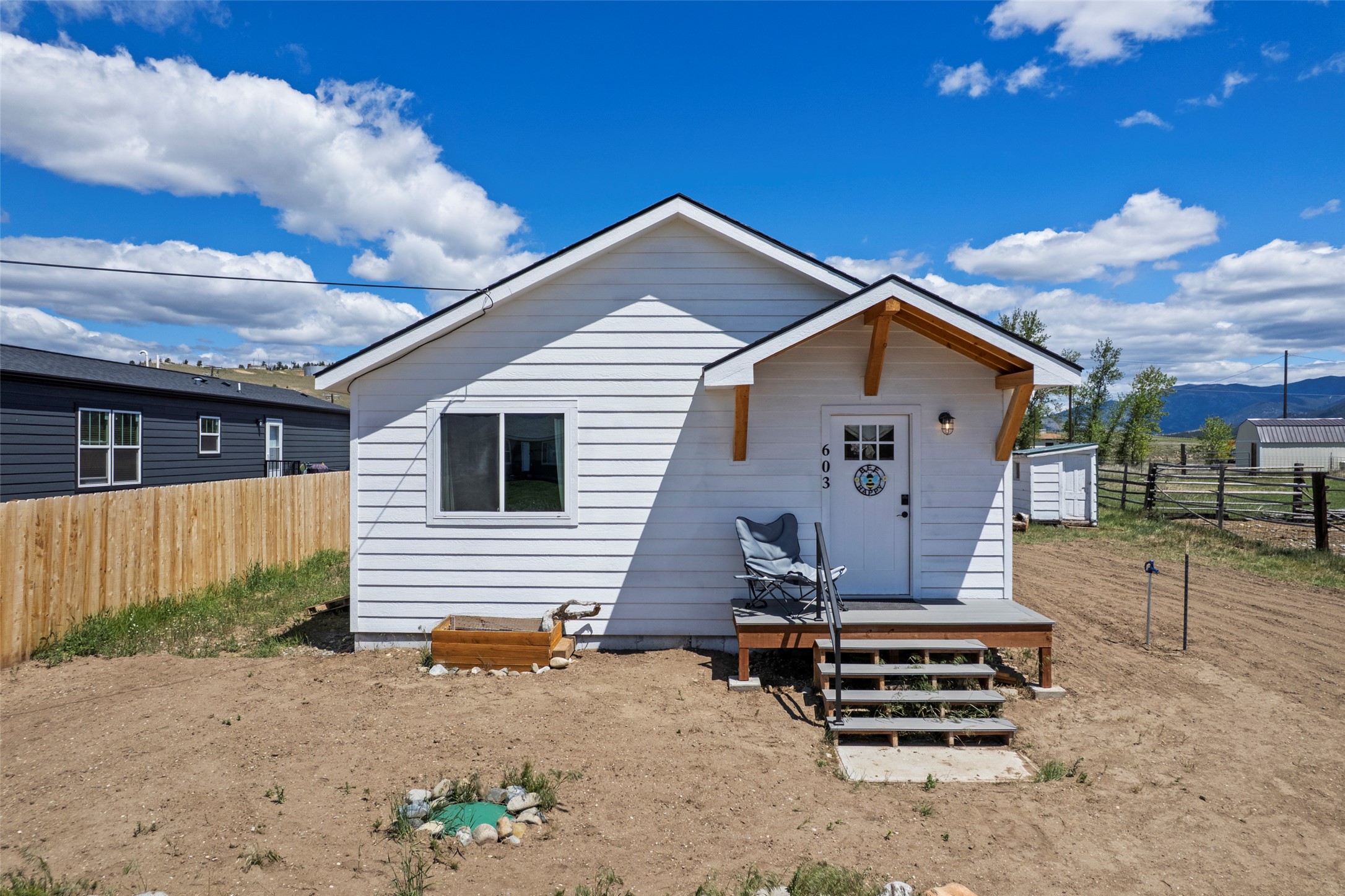 603 Aiden Way Property Photo 2