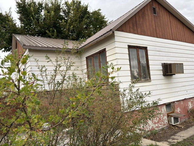 1111 3rd Street N Property Photo 28