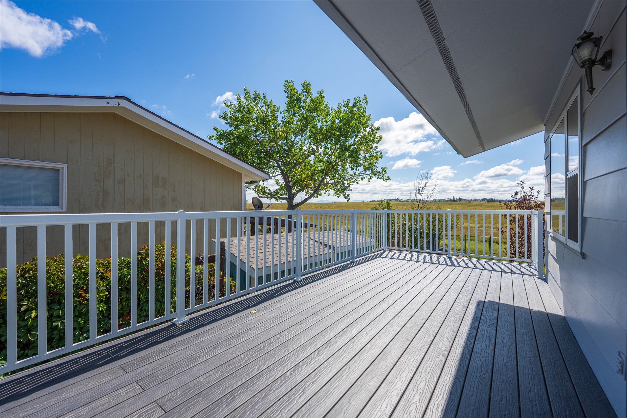 1108 E Fiesta Property Photo 3