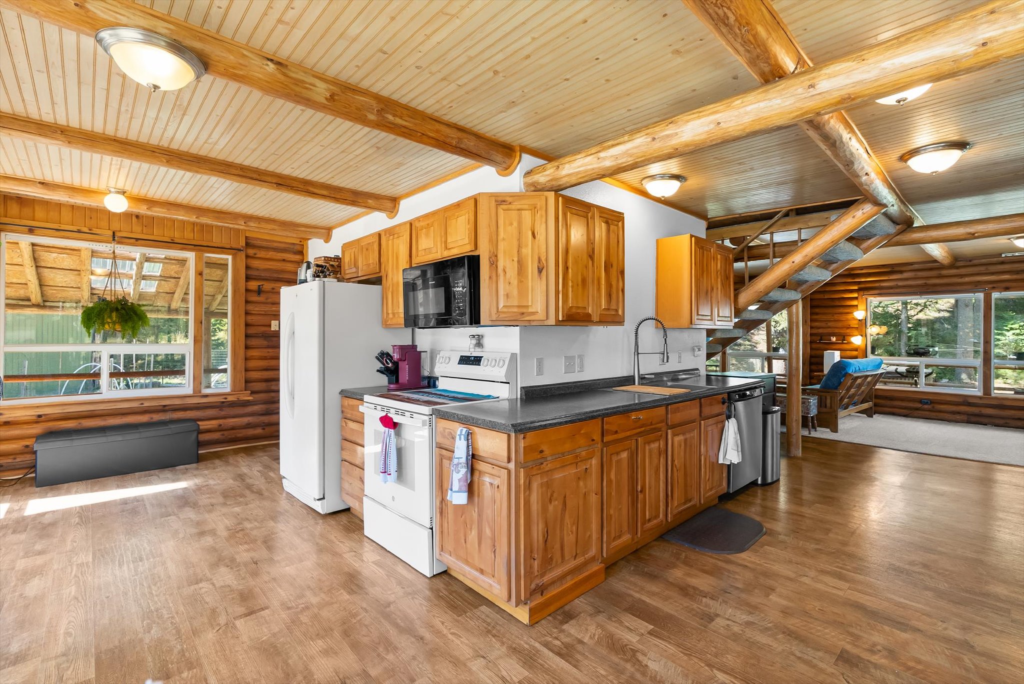 136 Brown Bear Lane Property Photo 16