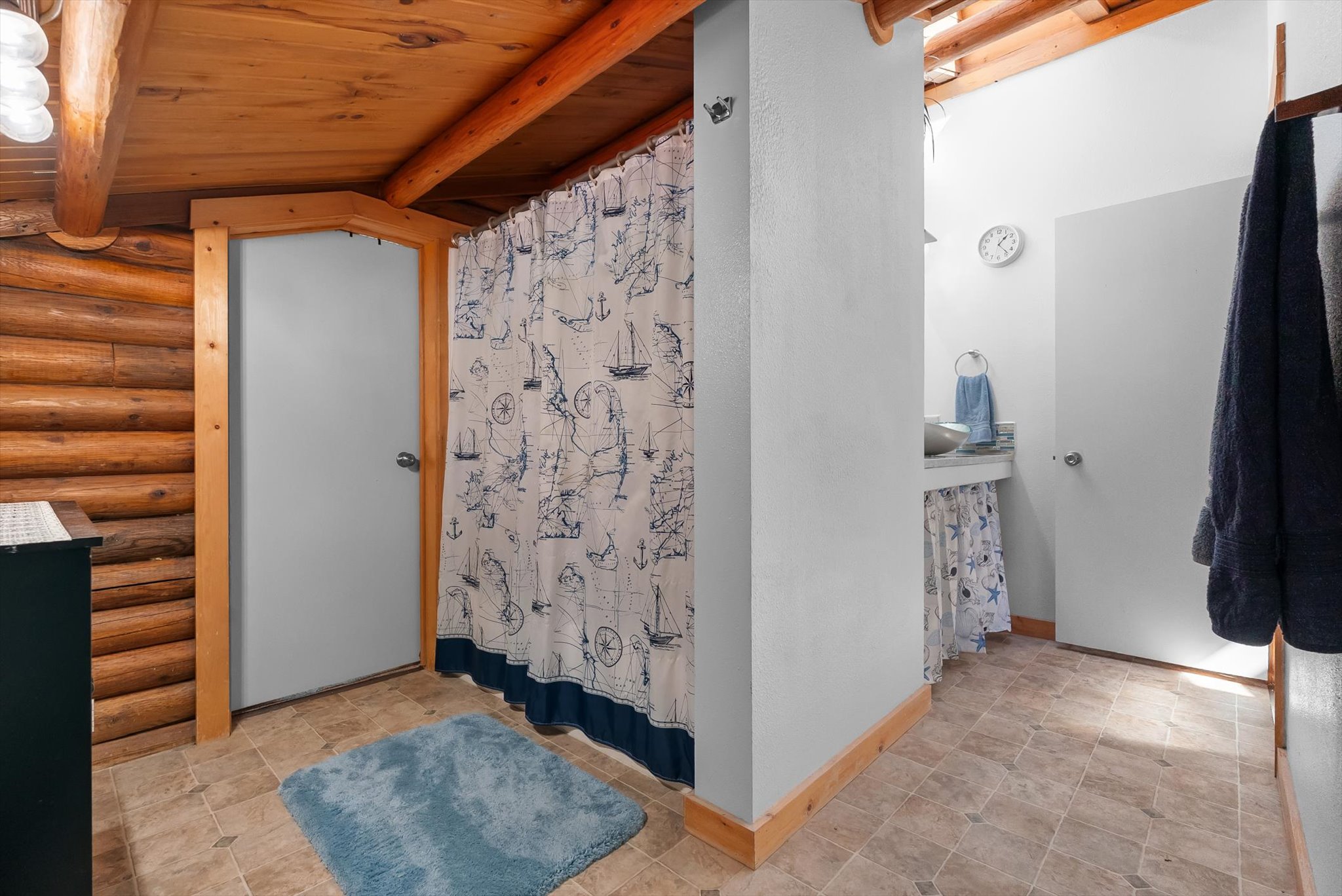 136 Brown Bear Lane Property Photo 24
