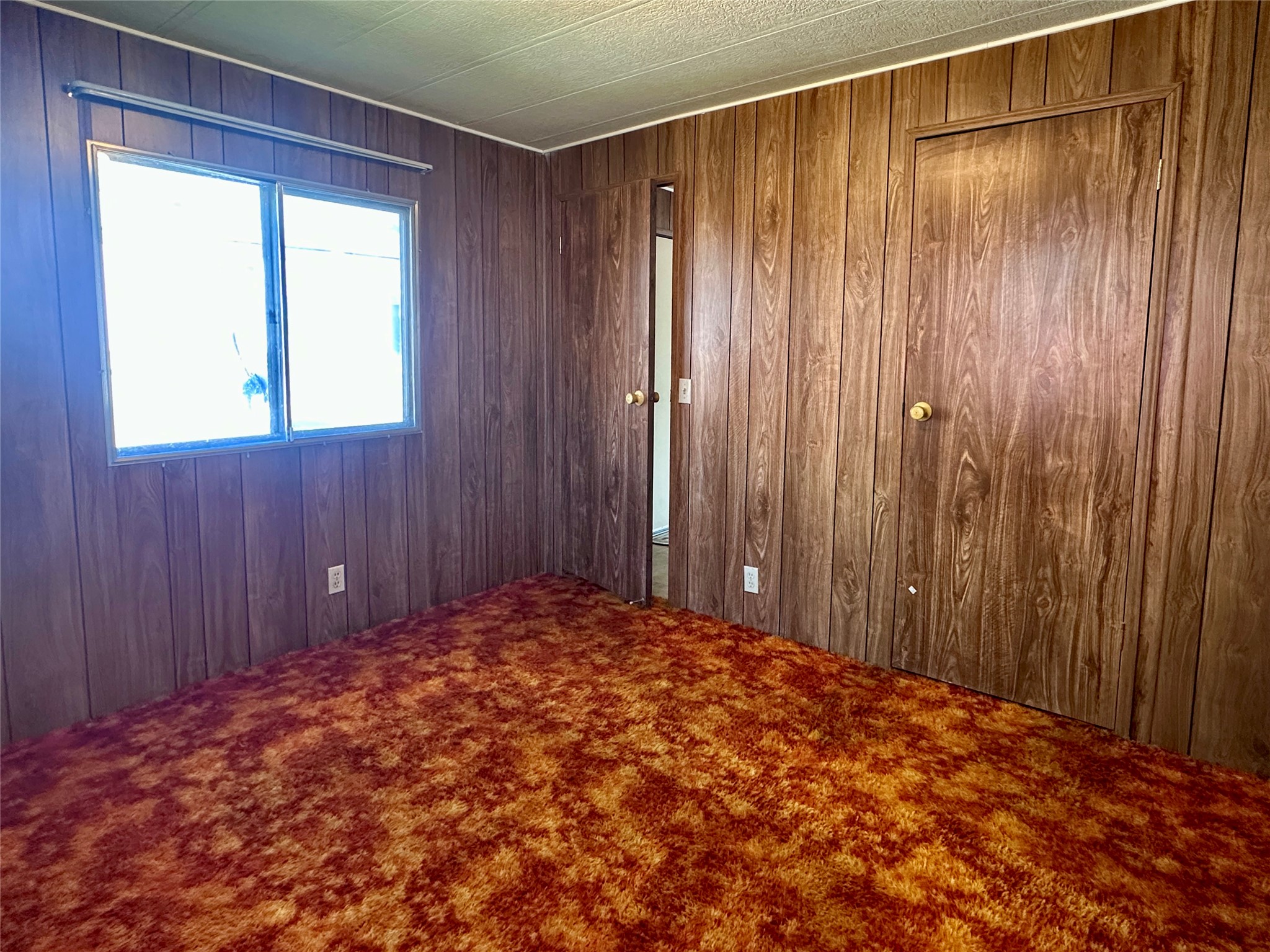 529 S Caravan Street Property Photo 8