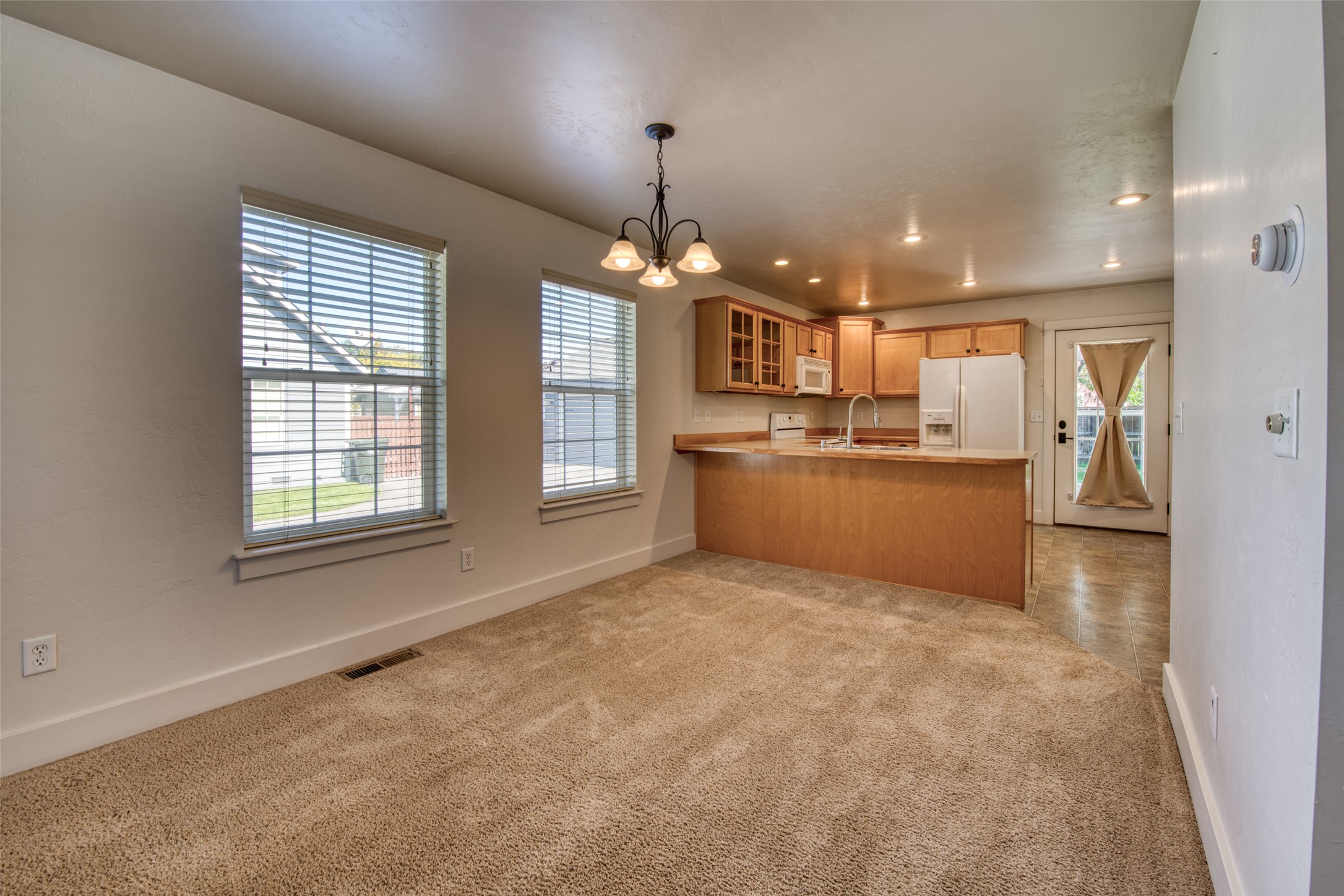 105 Bayberry Lane Property Photo 11