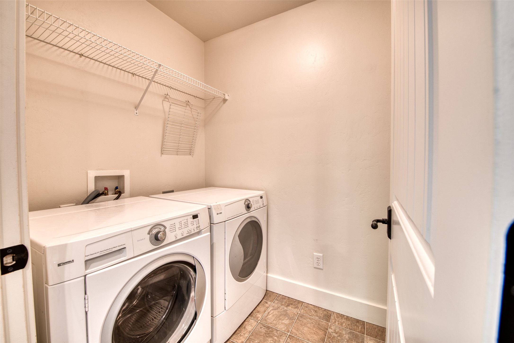 105 Bayberry Lane Property Photo 17