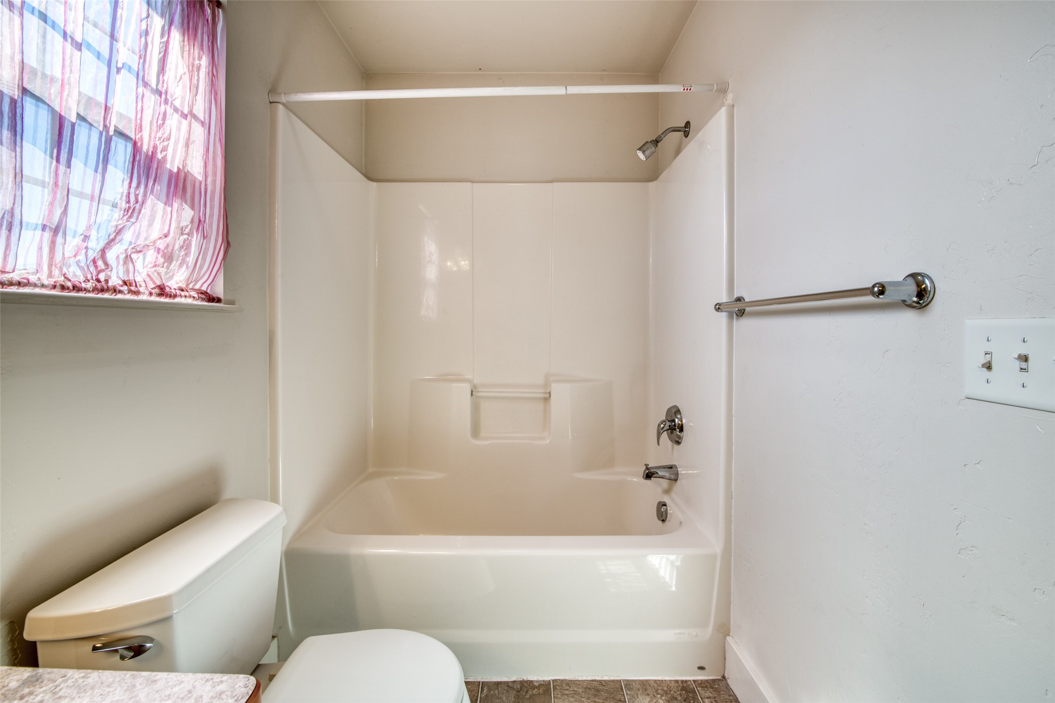 105 Bayberry Lane Property Photo 32