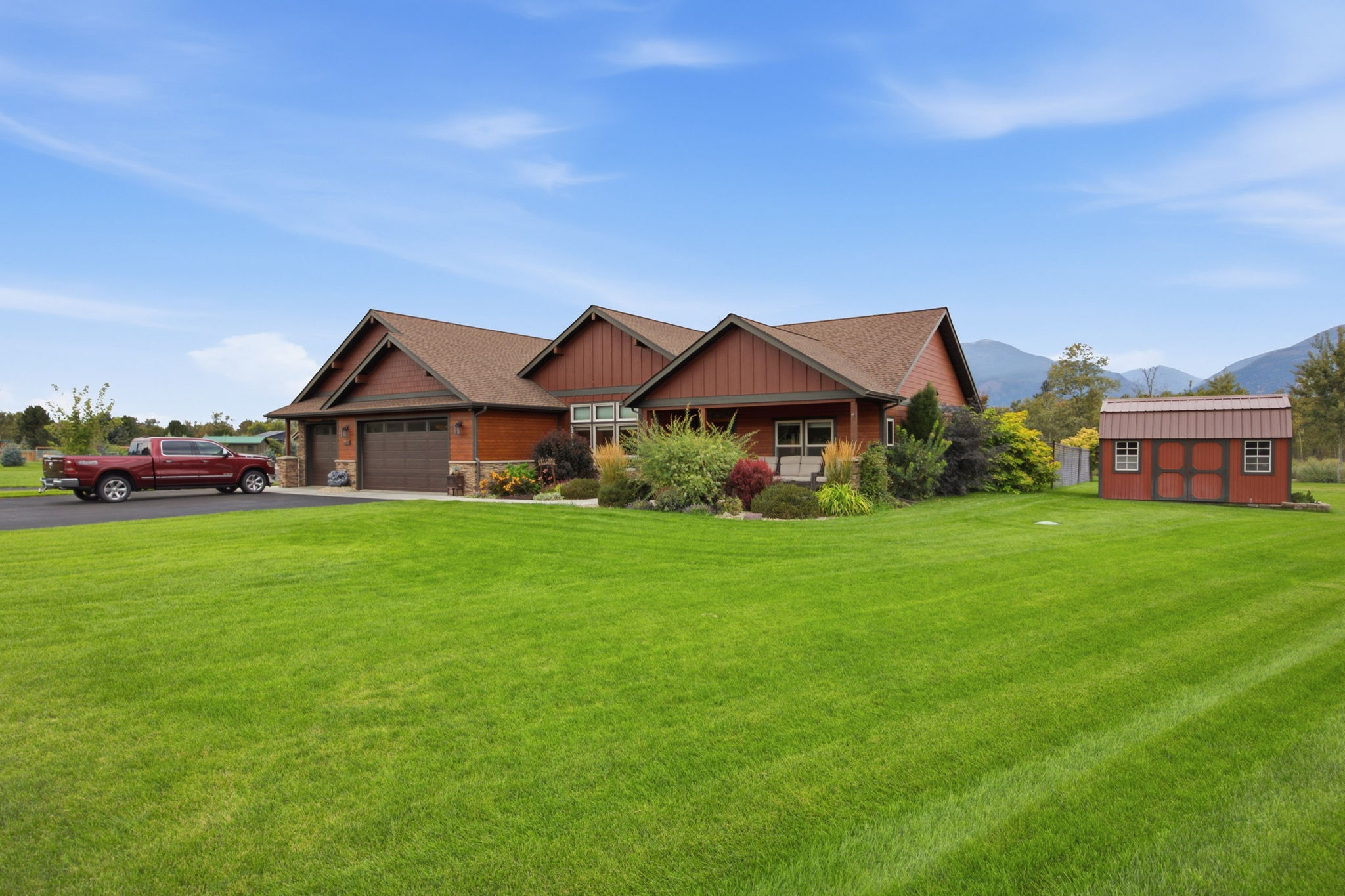 5460 Flyhigh Court Property Photo 6