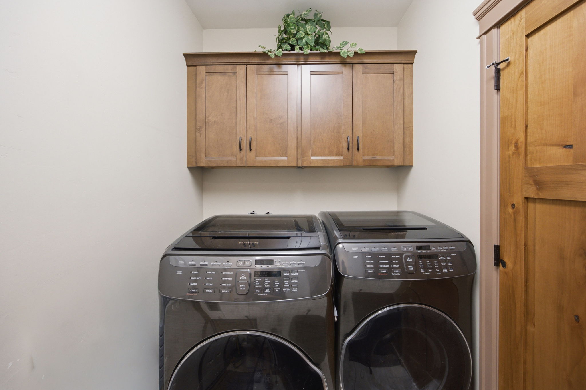 5460 Flyhigh Court Property Photo 41
