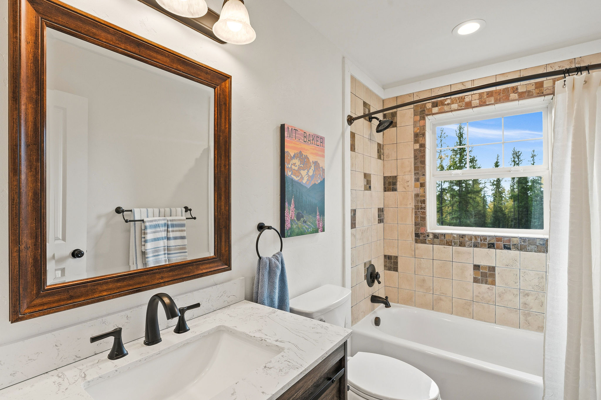 687 N Valley Drive Property Photo 28