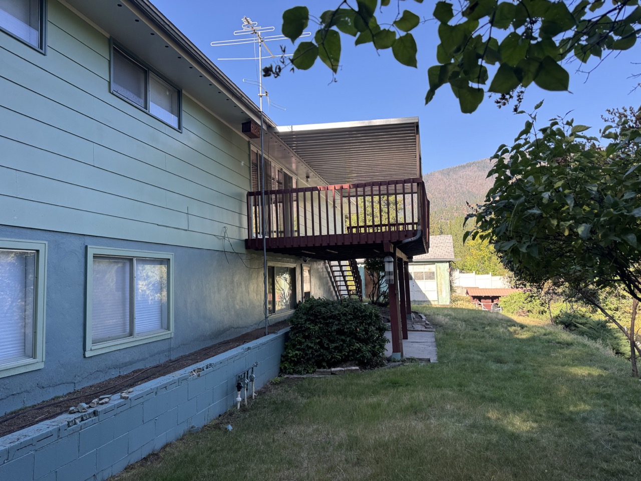 520 Maple Street Property Photo 38