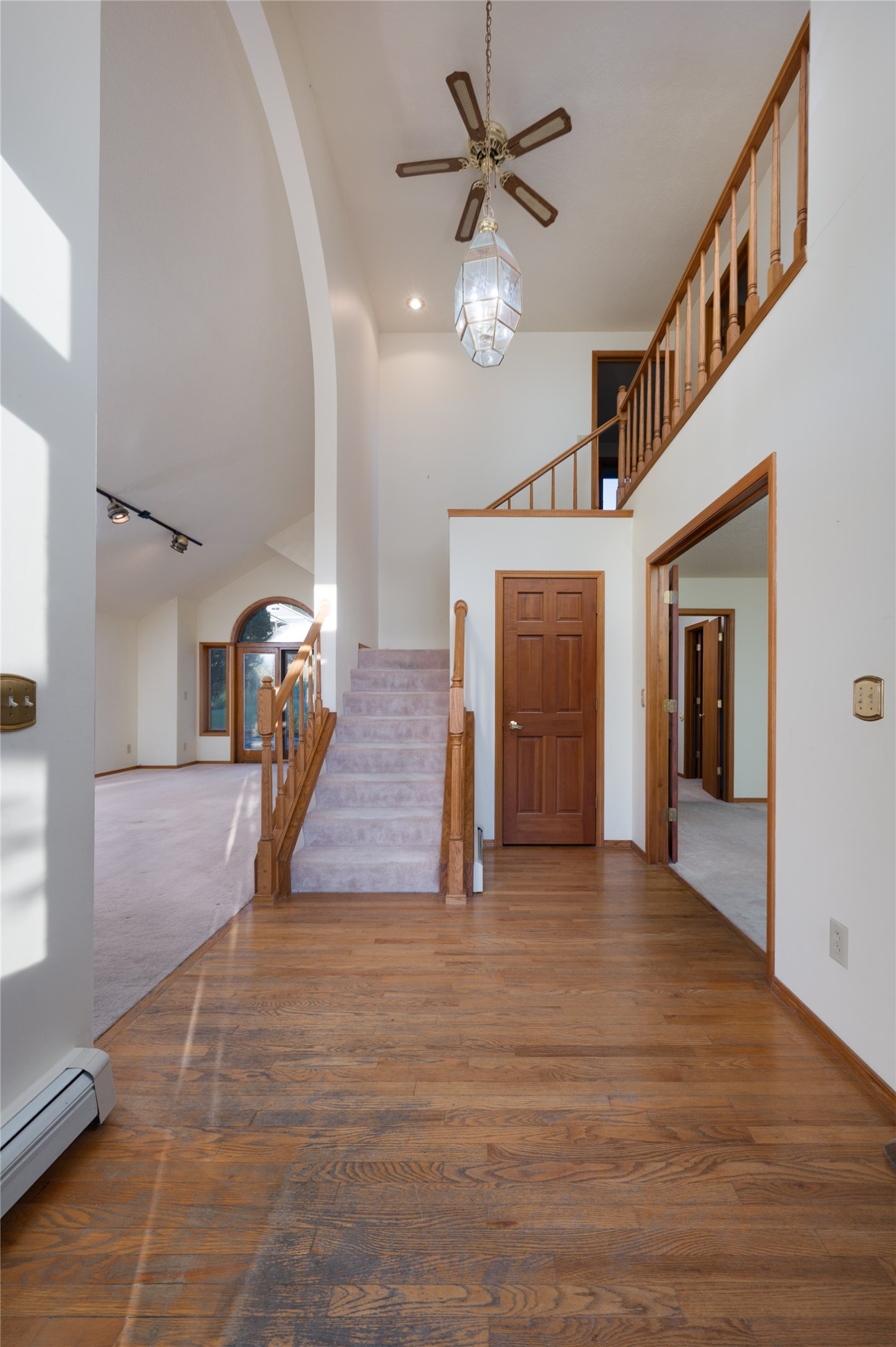 8855 Sypes Canyon Road Property Photo 16