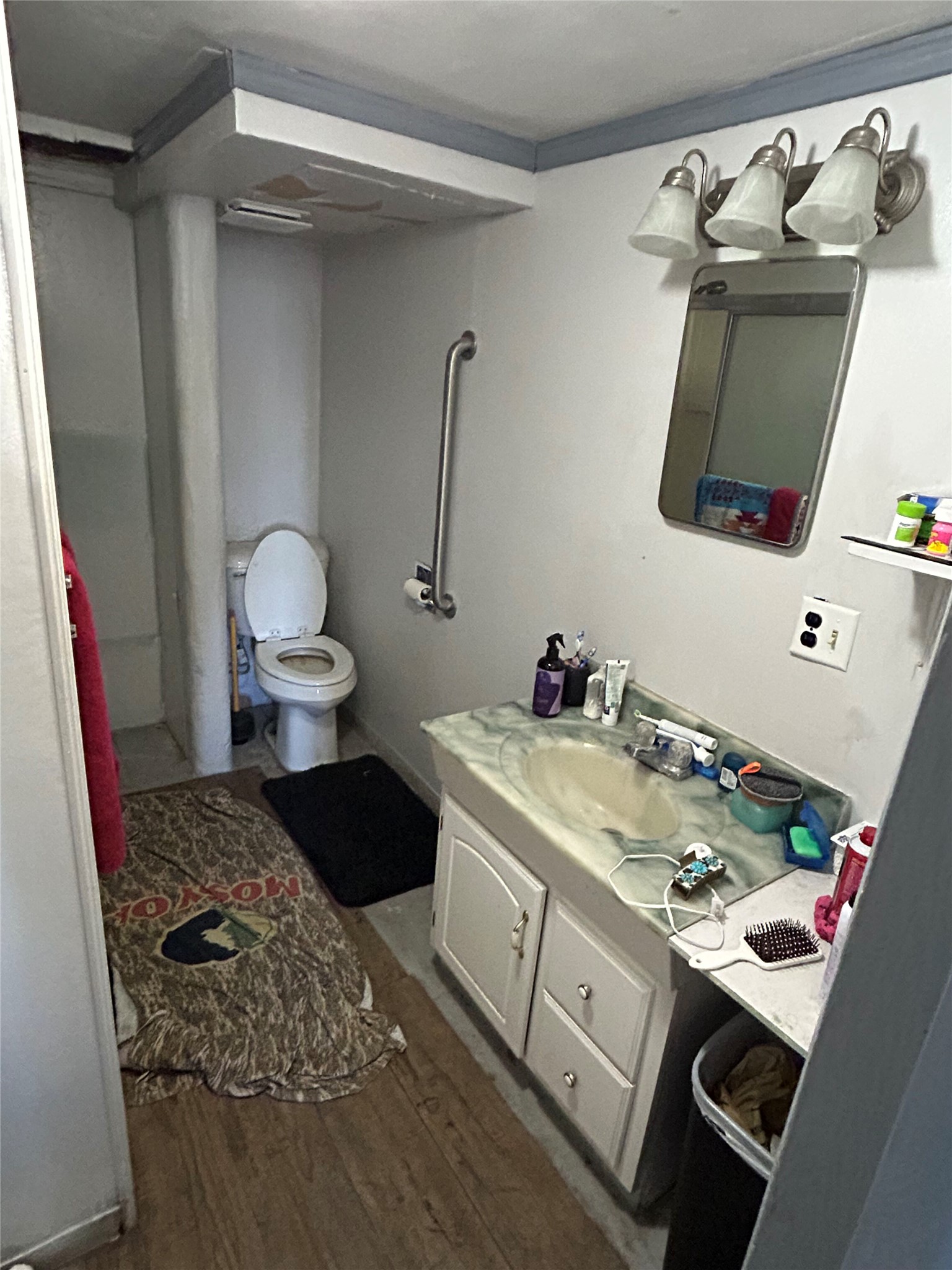 701 13th Avenue E Property Photo 17