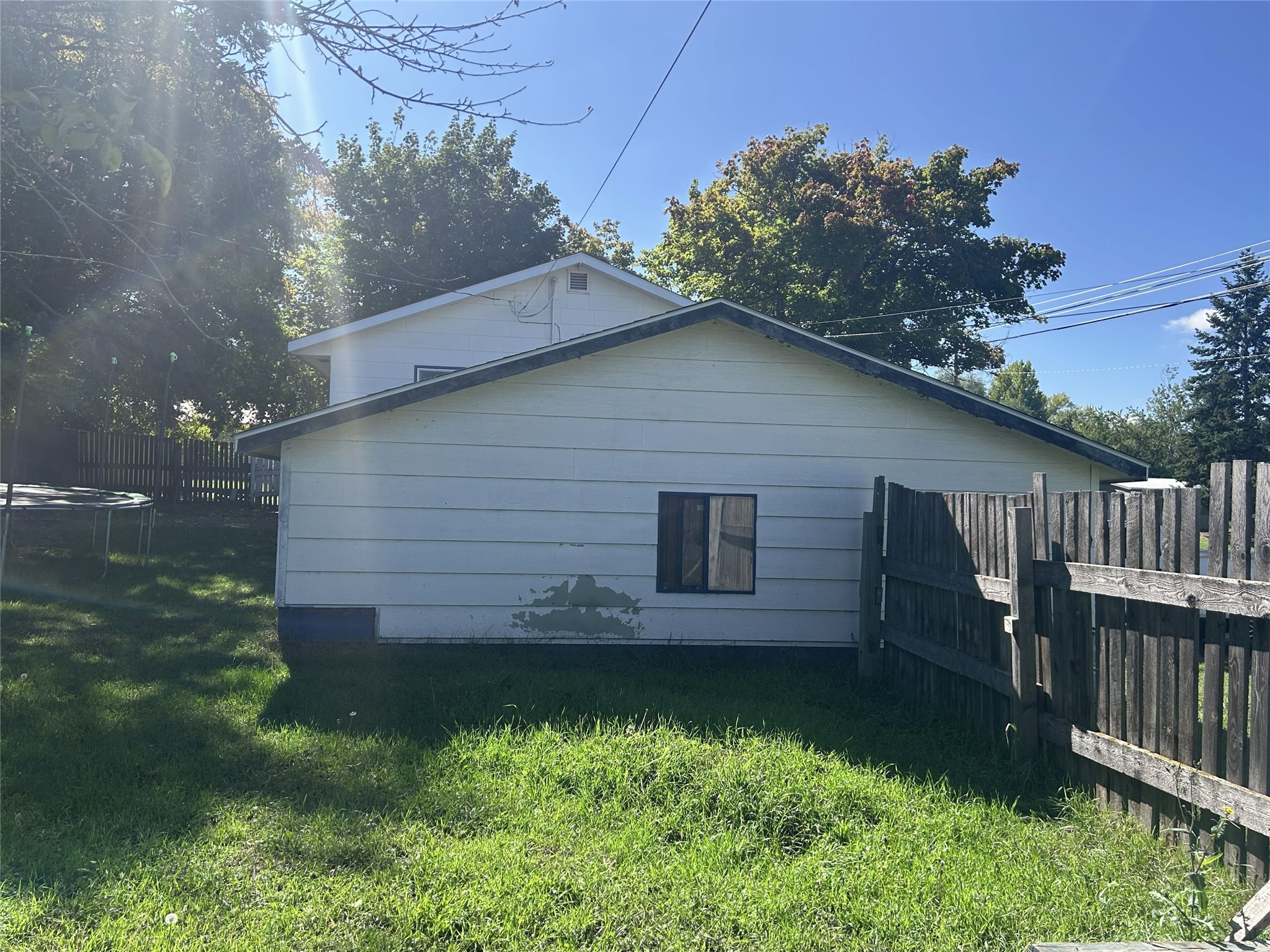 701 13th Avenue E Property Photo 24