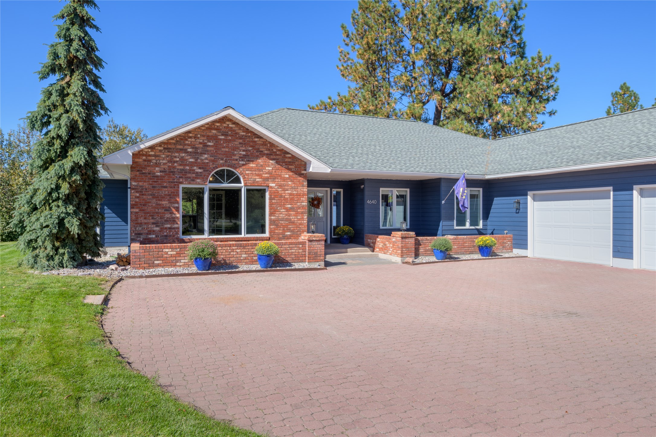 4640 Edward Avenue Property Photo 2