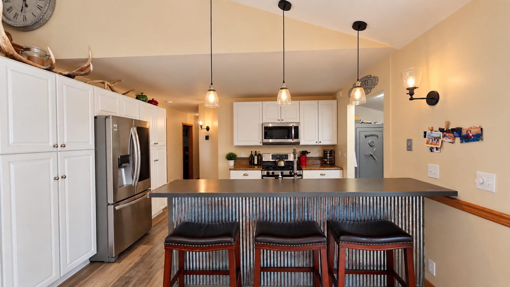 110 4th Street N Property Photo 8