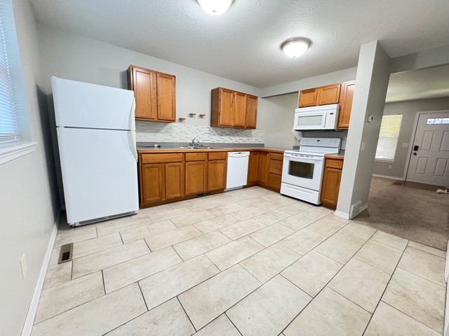 1440 Stoddard Street B Property Photo 6