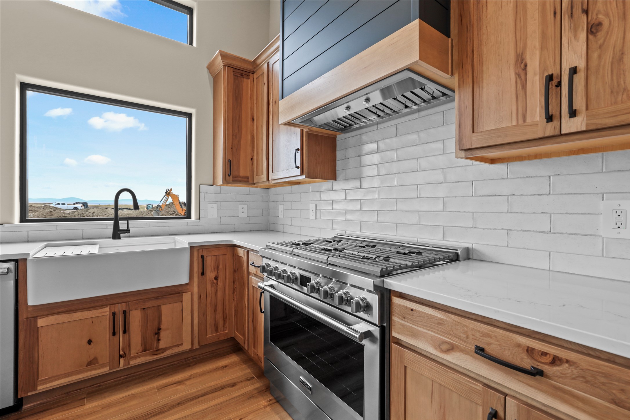 56 Platinum Lane Property Photo 4
