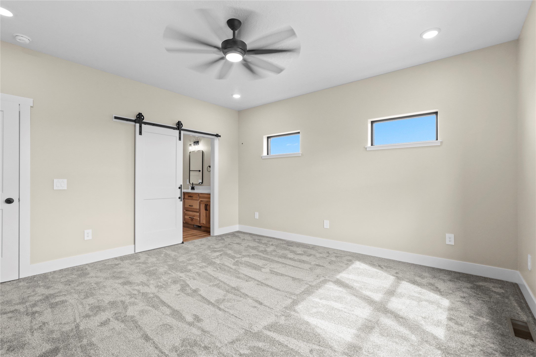 56 Platinum Lane Property Photo 10