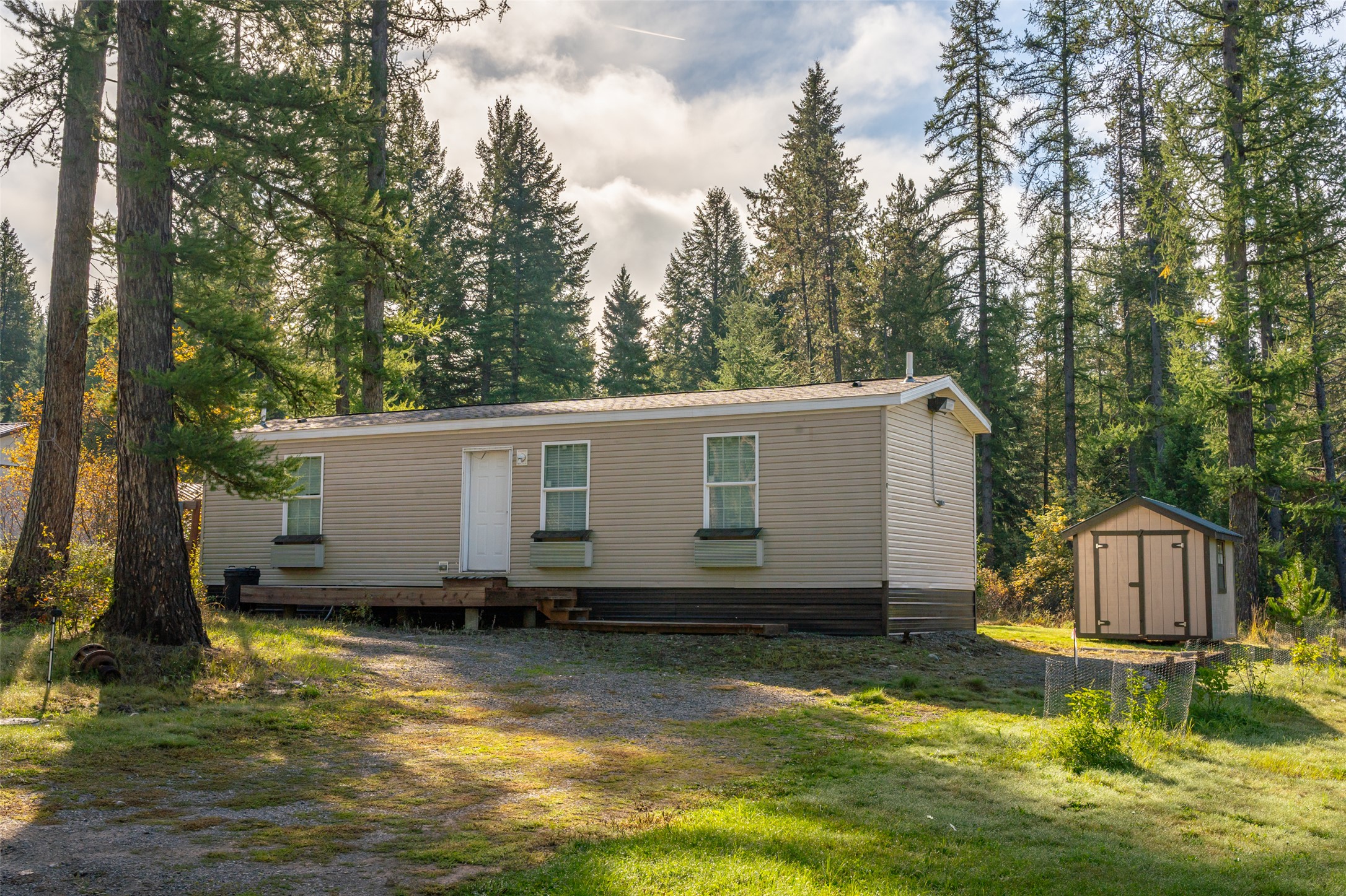 155 Corbett Lane Property Photo 1