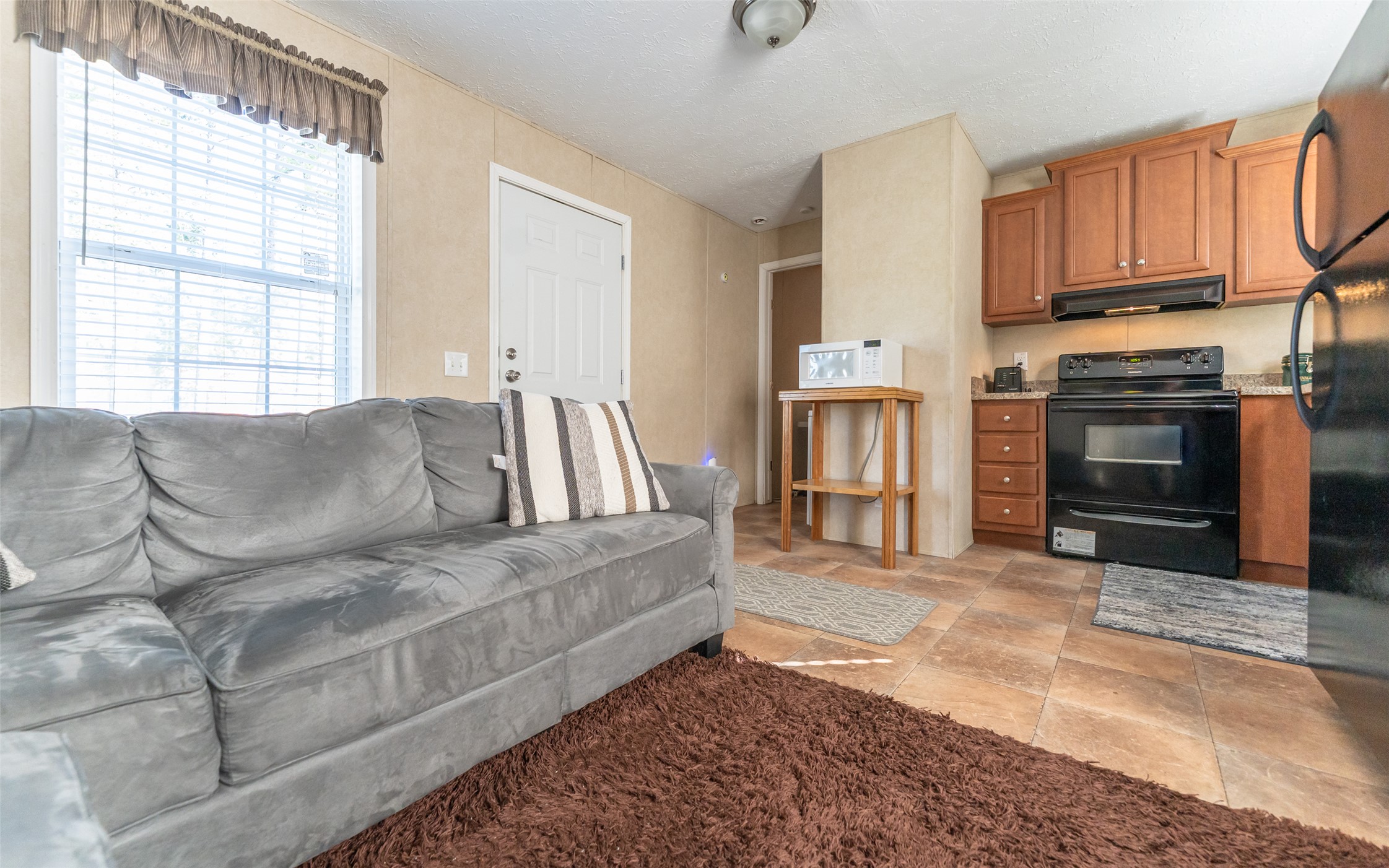155 Corbett Lane Property Photo 15