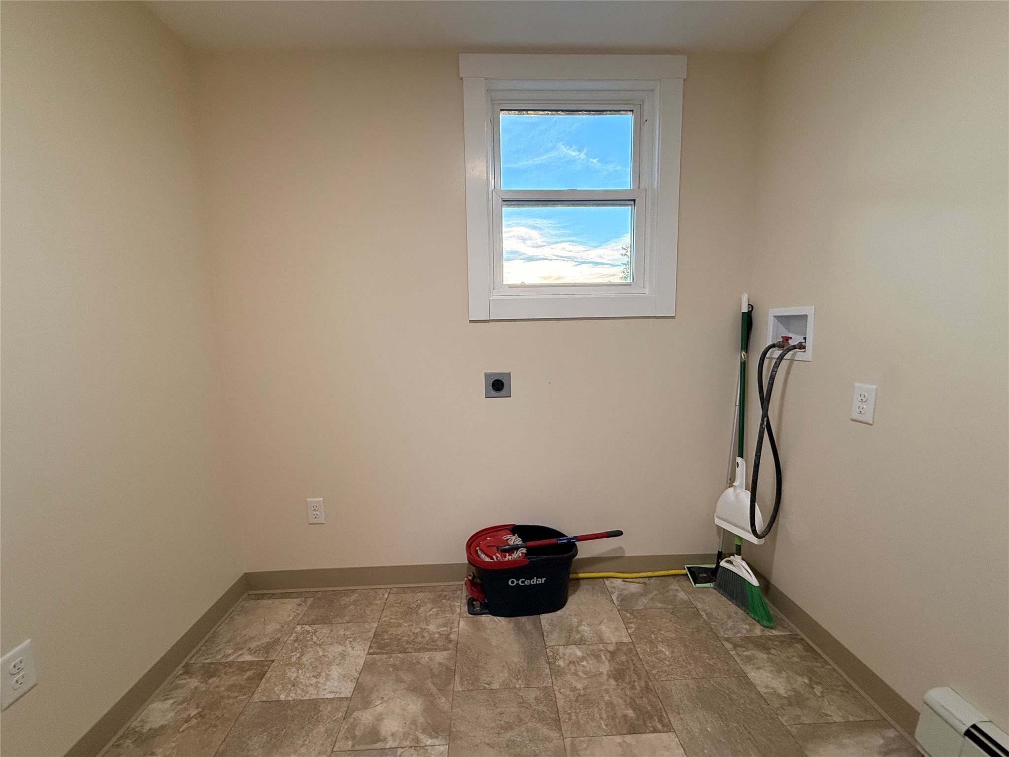 73 Jefferson Avenue Property Photo 17