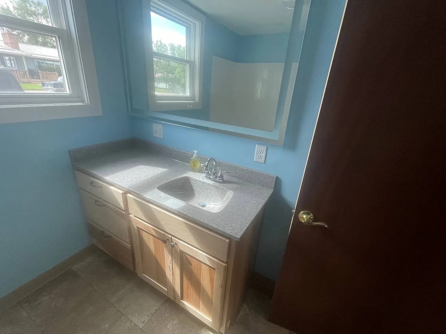 73 Jefferson Avenue Property Photo 25
