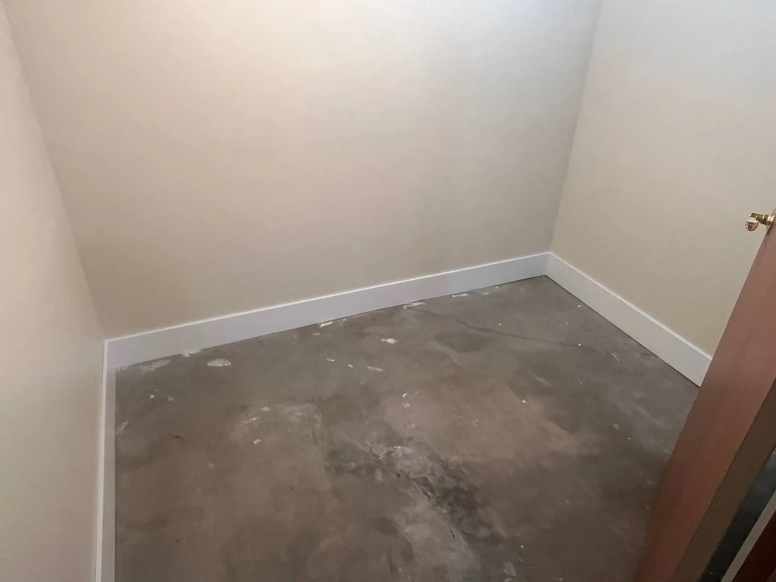 73 Jefferson Avenue Property Photo 33
