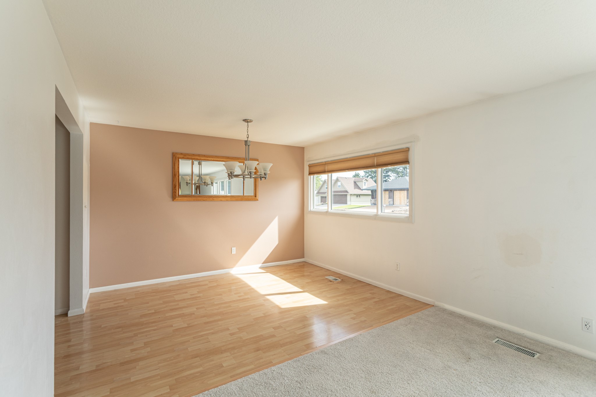1518 Meadowlark Drive Property Photo 4