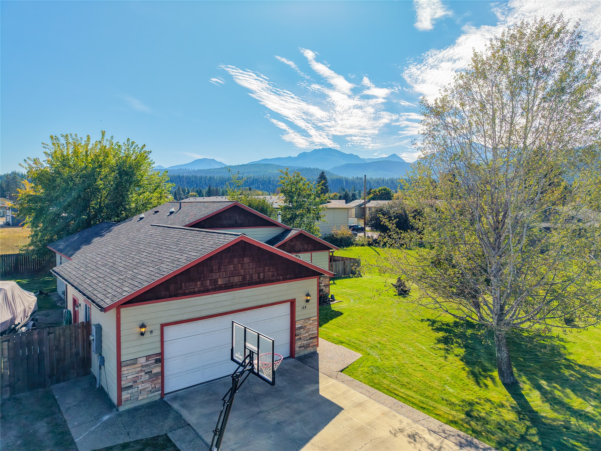 109 Michelle Lane Property Photo 2