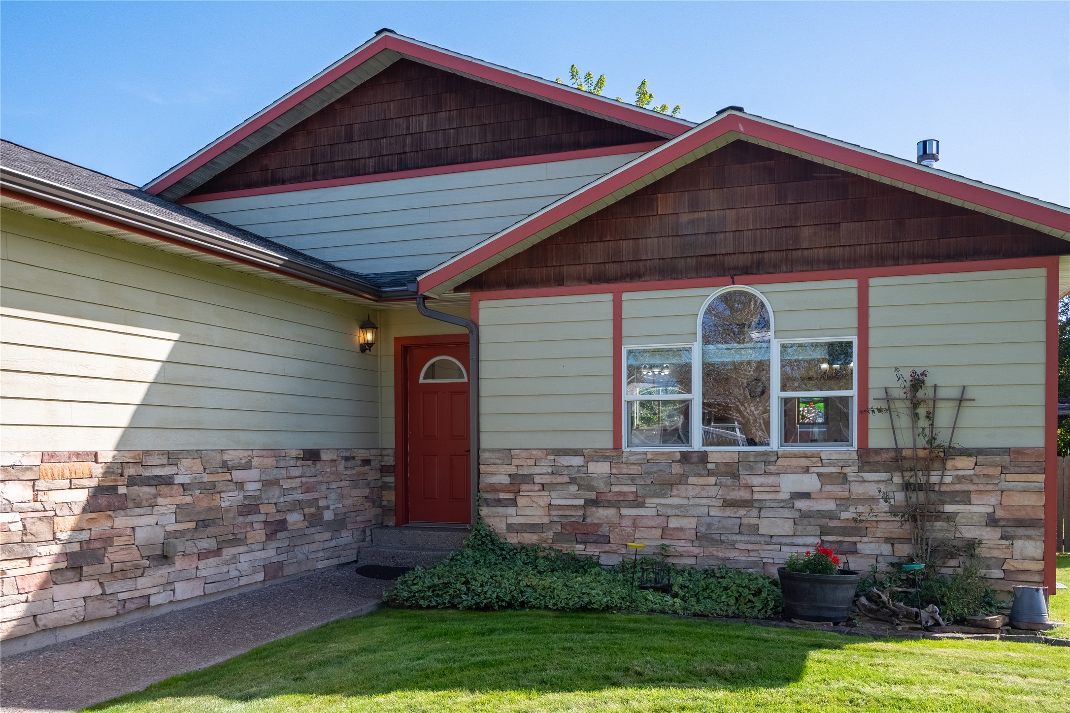 109 Michelle Lane Property Photo 7