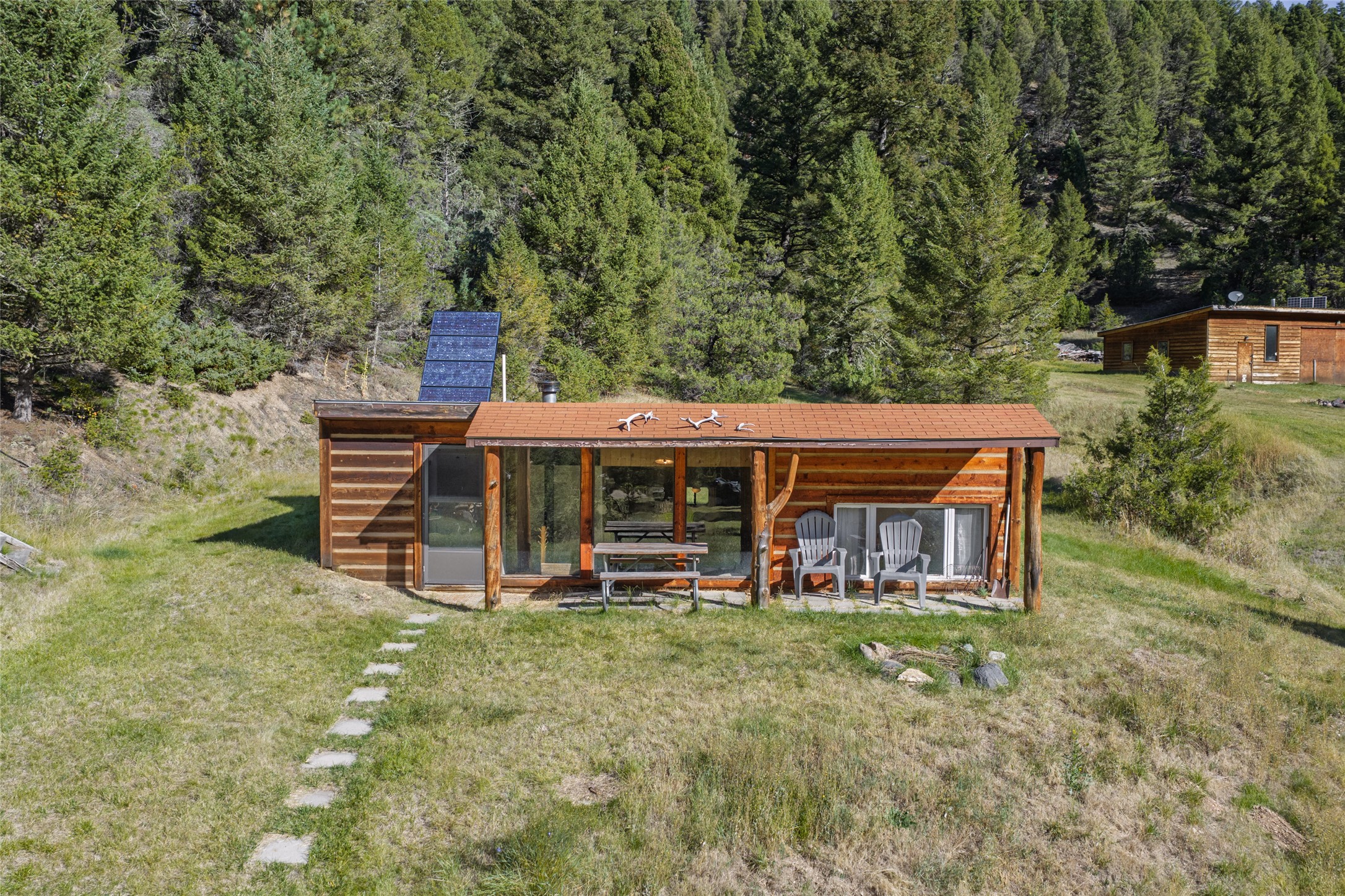601 Whites Gulch Road Property Photo 4
