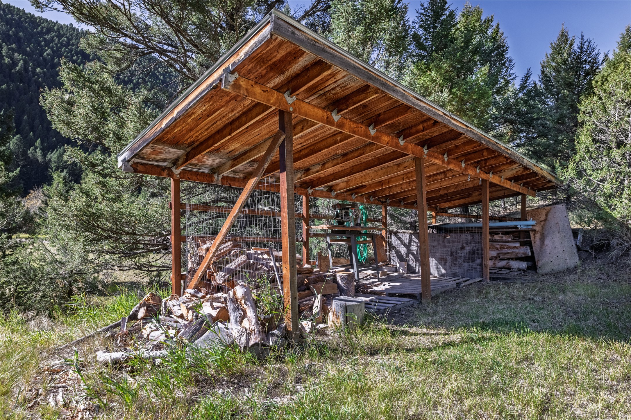 601 Whites Gulch Road Property Photo 28
