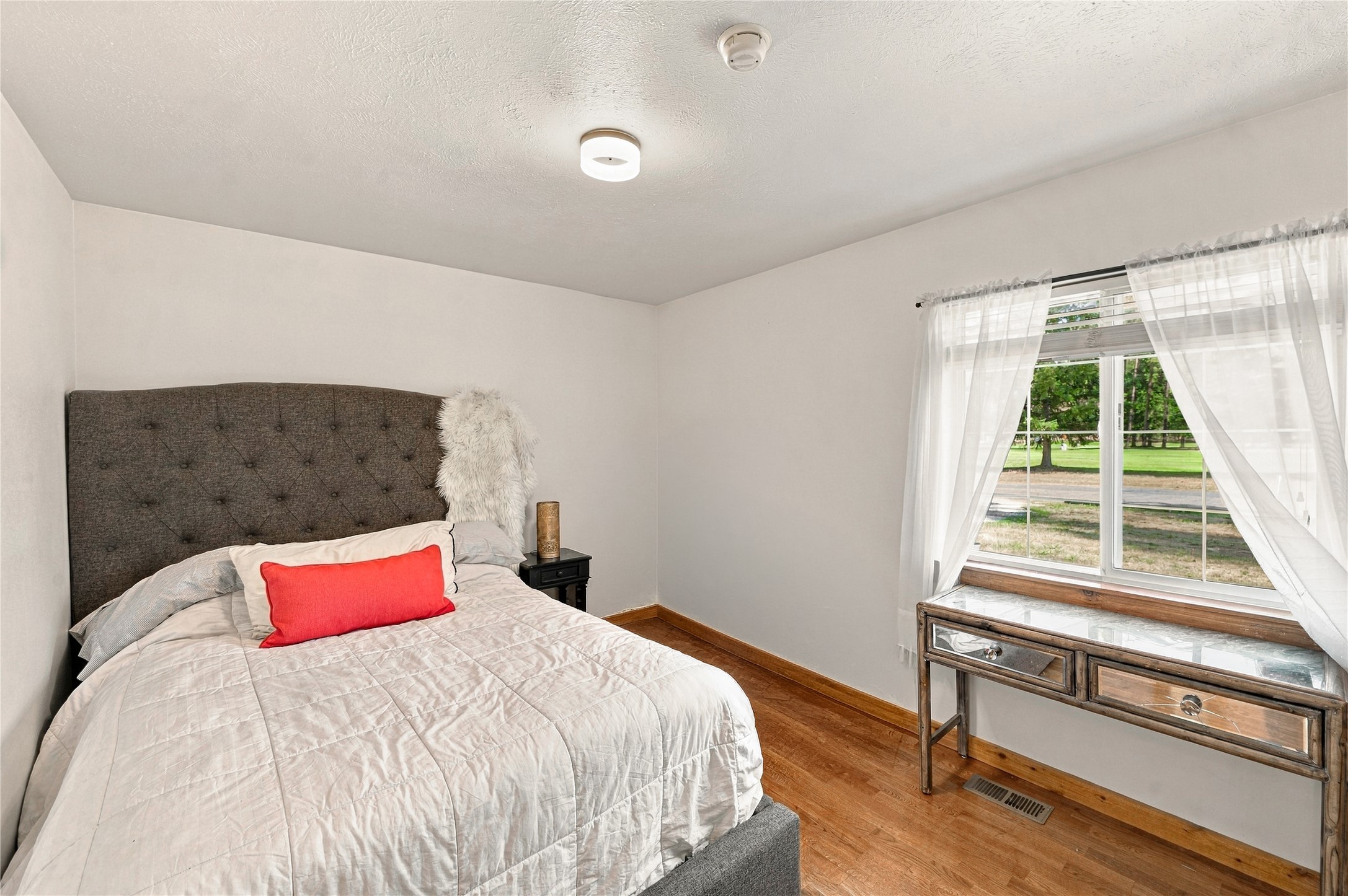 264 Trestle Creek Drive Property Photo 13