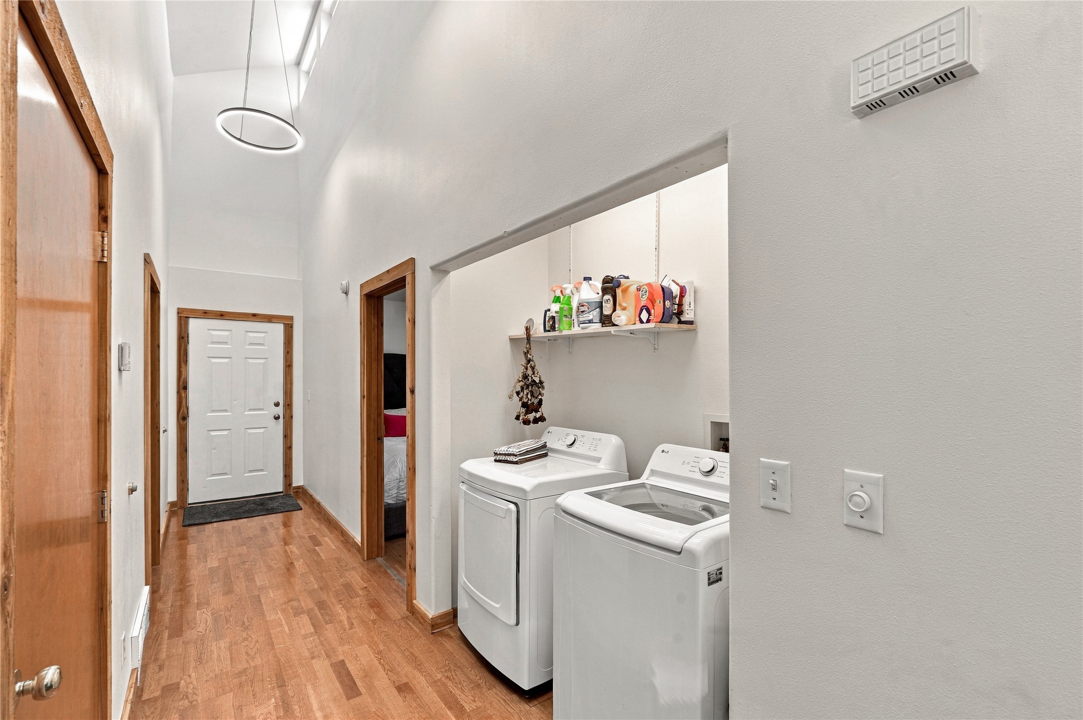 264 Trestle Creek Drive Property Photo 15
