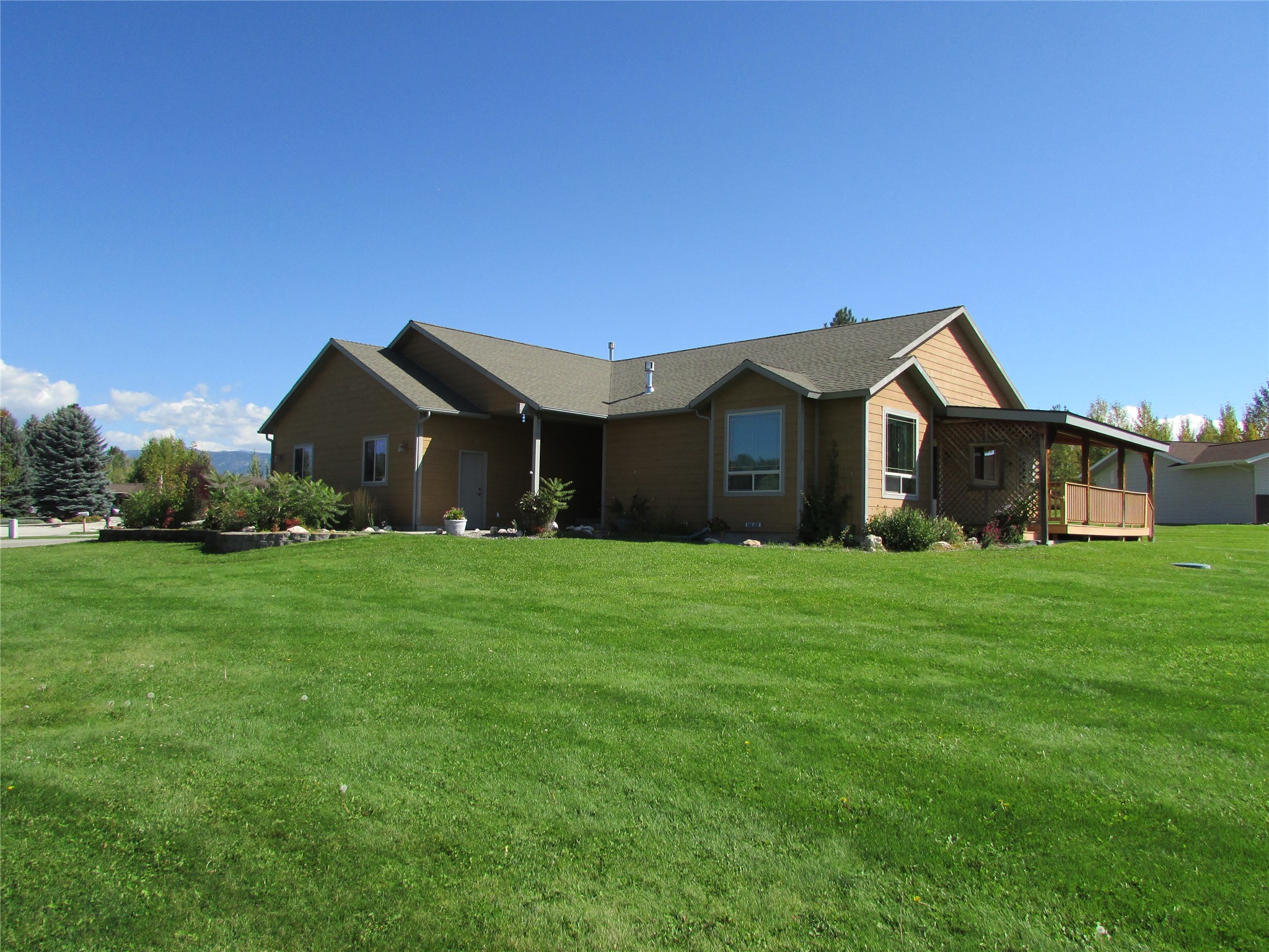 237 Antigone Drive Property Photo 1