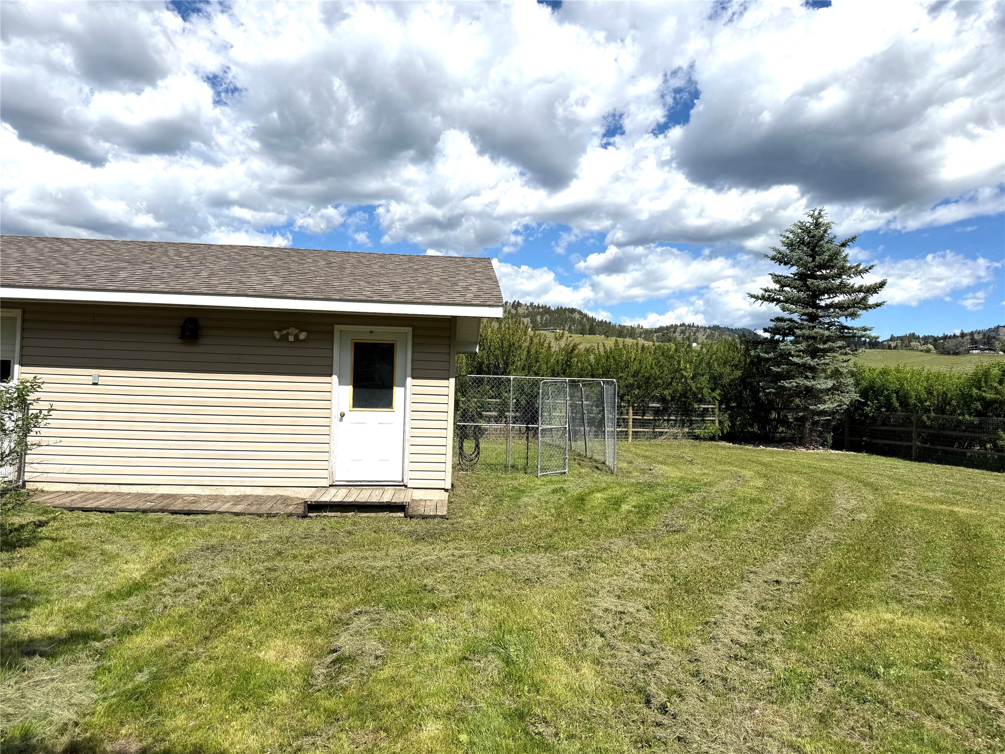 29 River Drive Property Photo 6