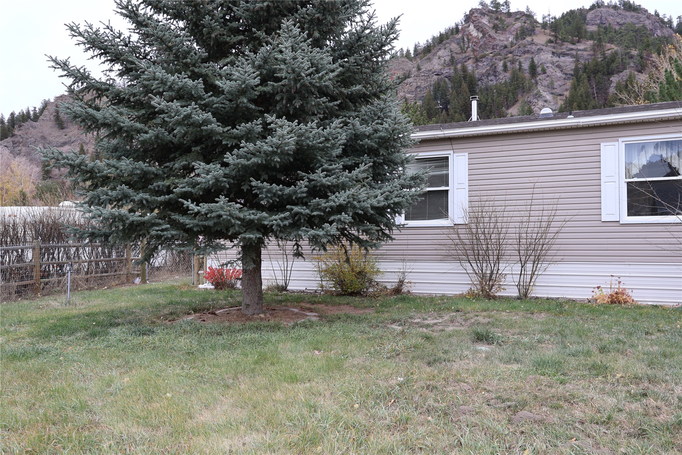 29 River Drive Property Photo 37
